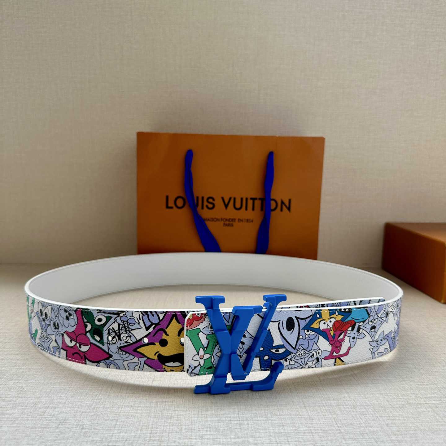 Louis Vuitton LV Initiales 40mm Reversible Belt   - DesignerGu