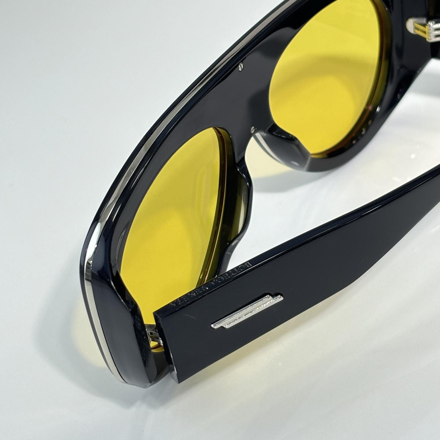 Bottega Veneta BV1362S Sunglasses   - DesignerGu