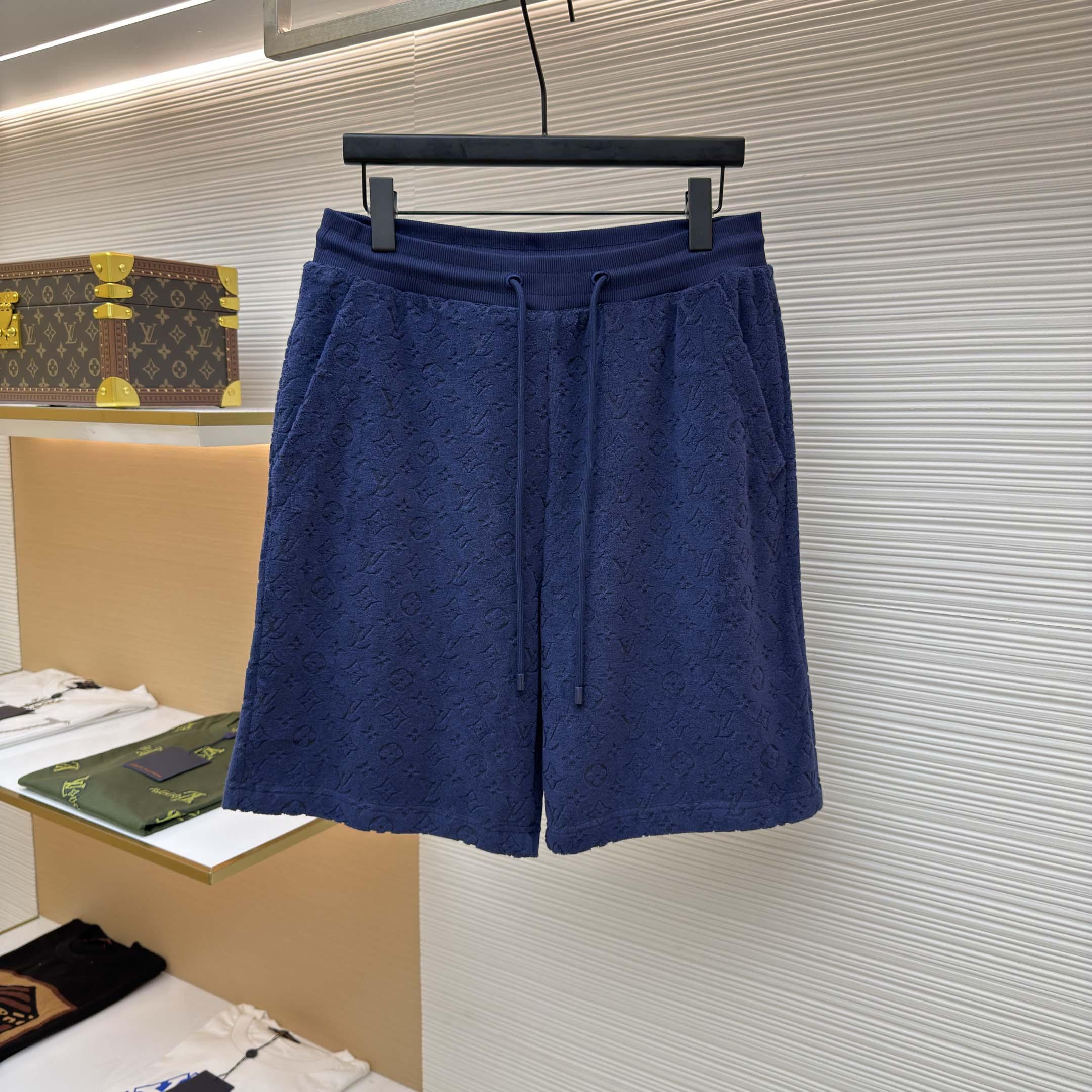 Louis Vuitton Monogram French Terry Shorts    1AHUX6 - DesignerGu