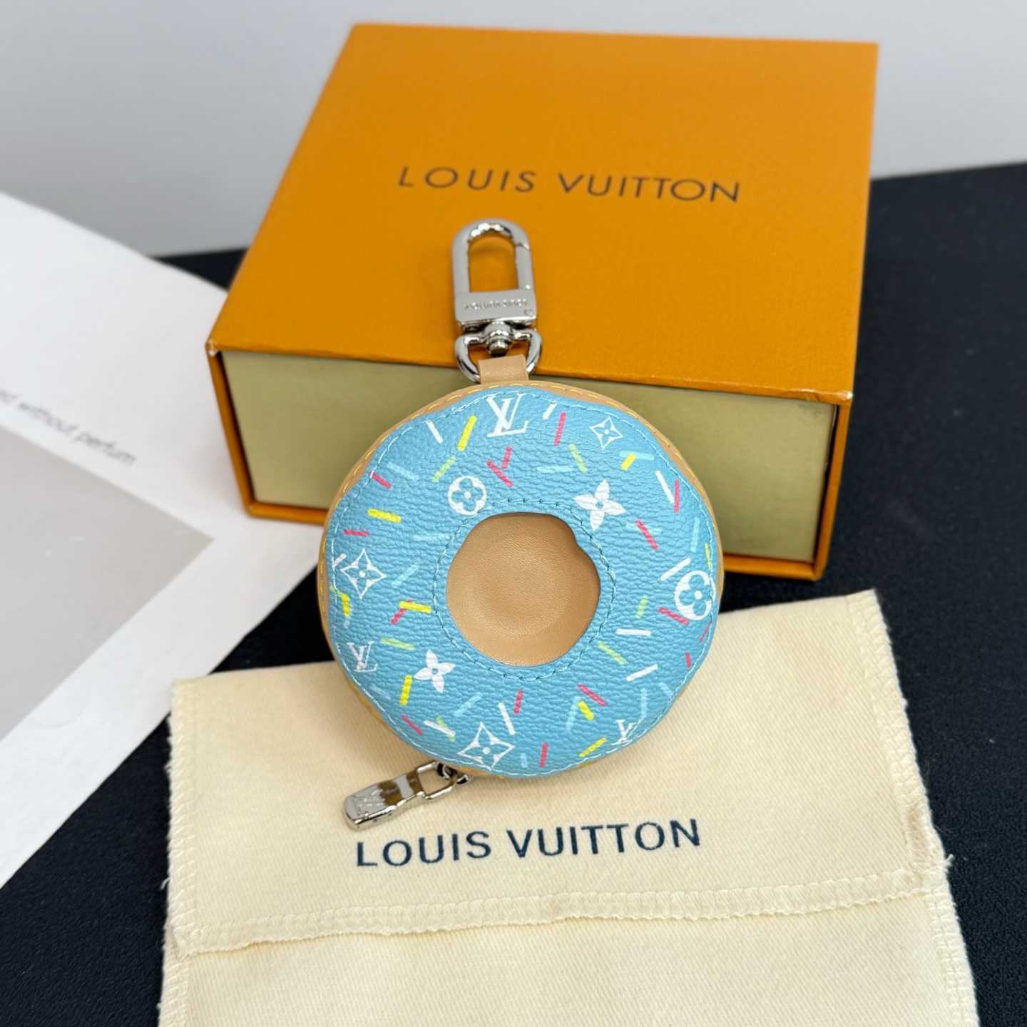 Louis Vuitton LV Donut Bag Charm    - DesignerGu