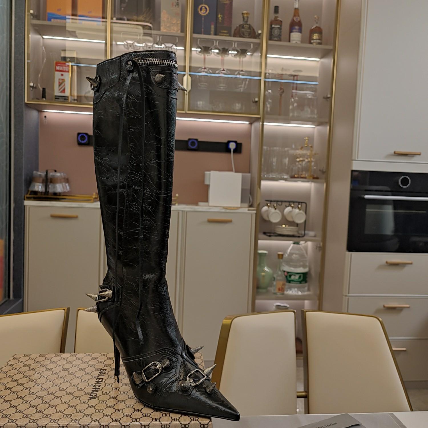 Balenciaga Cagole 90mm Boot In Black - DesignerGu