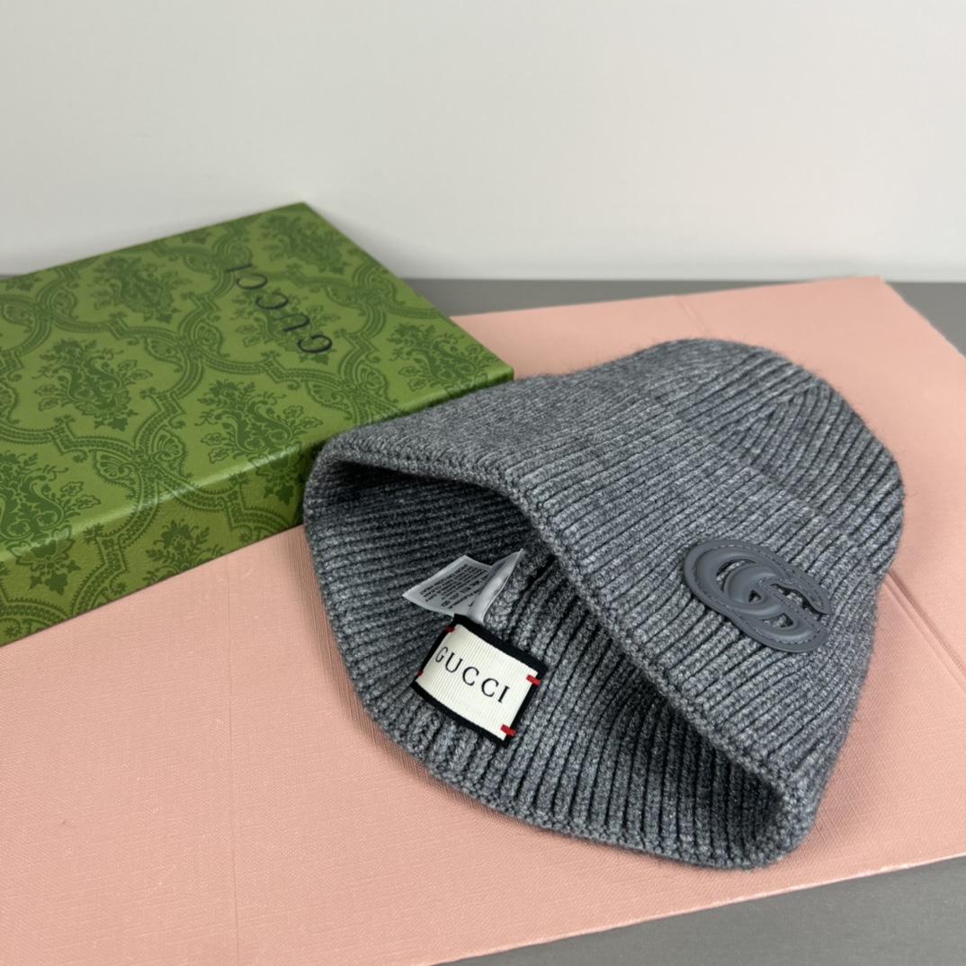 Gucci Cashmere Hat With Patch - DesignerGu