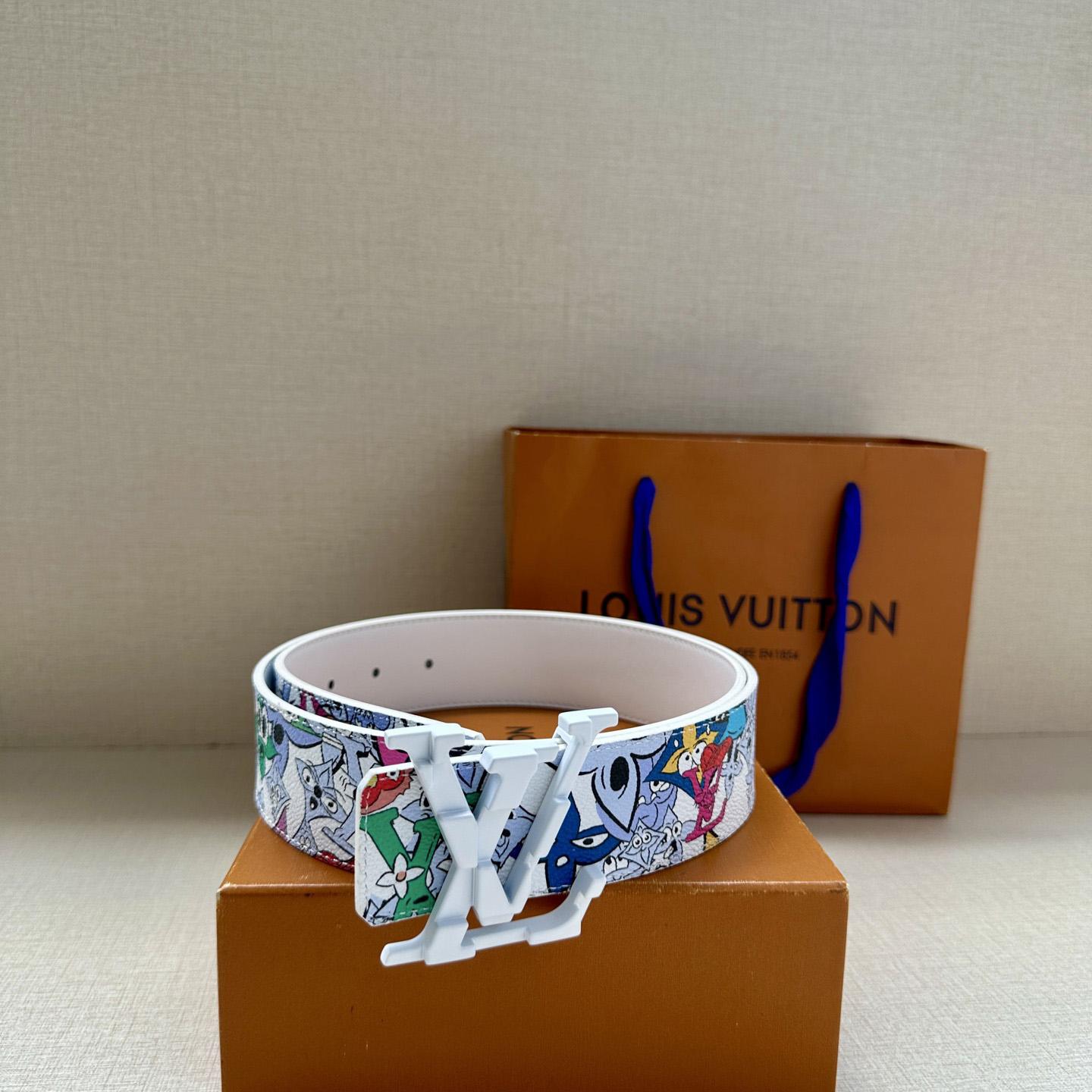 Louis Vuitton LV Initiales 40mm Reversible Belt   - DesignerGu