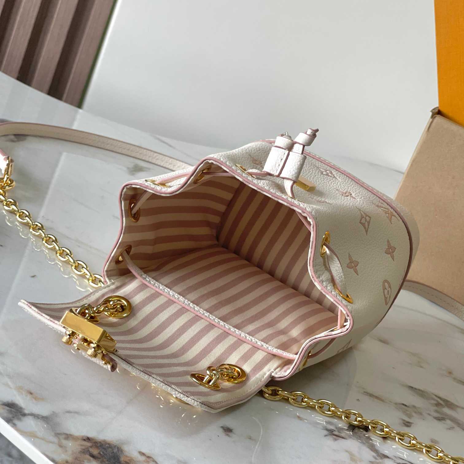 Louis Vuitton Nano Noé Backpack   M13656 - DesignerGu