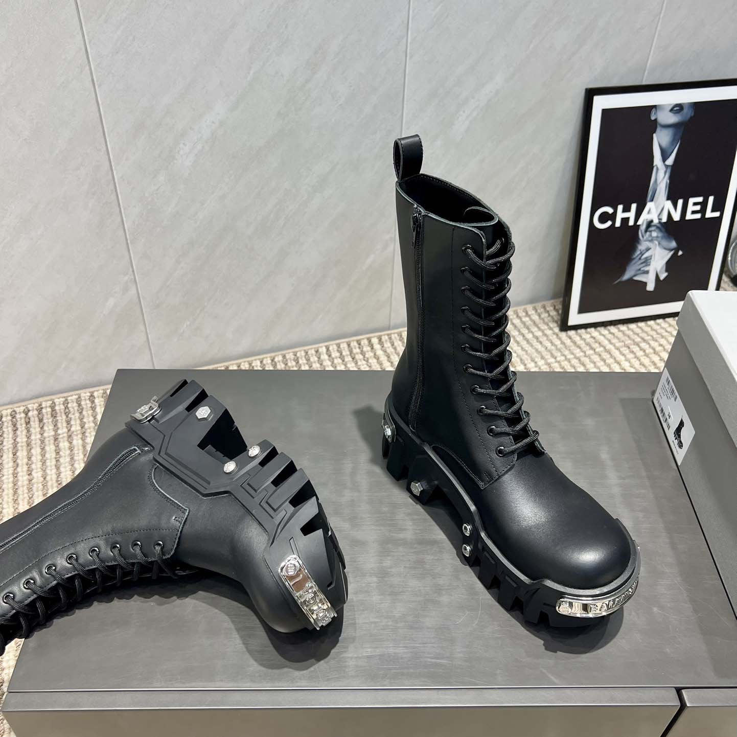 Balenciaga Bulldozer Lace-Up Boot in black matte smooth calfskin - DesignerGu