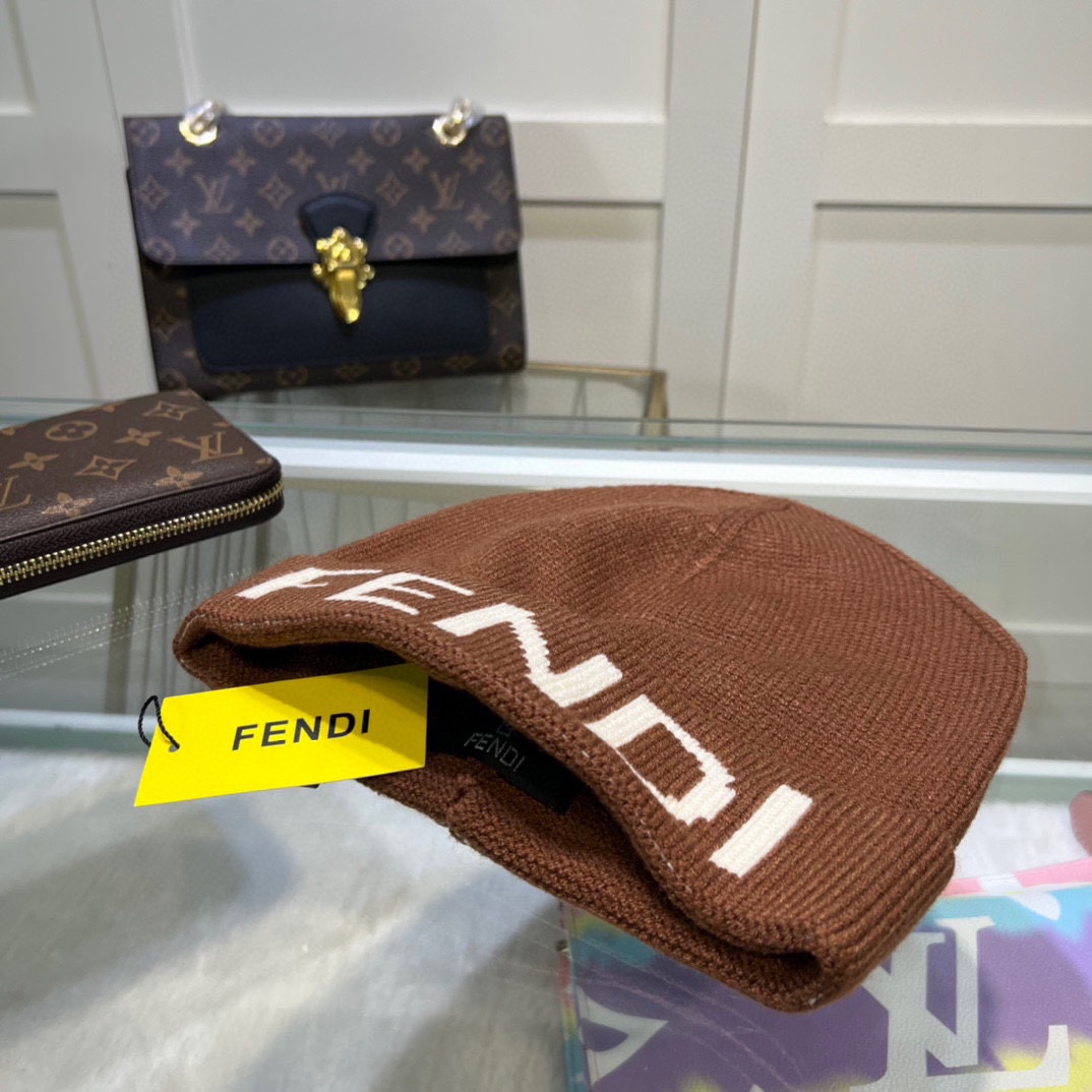 Fendi Beanie - DesignerGu