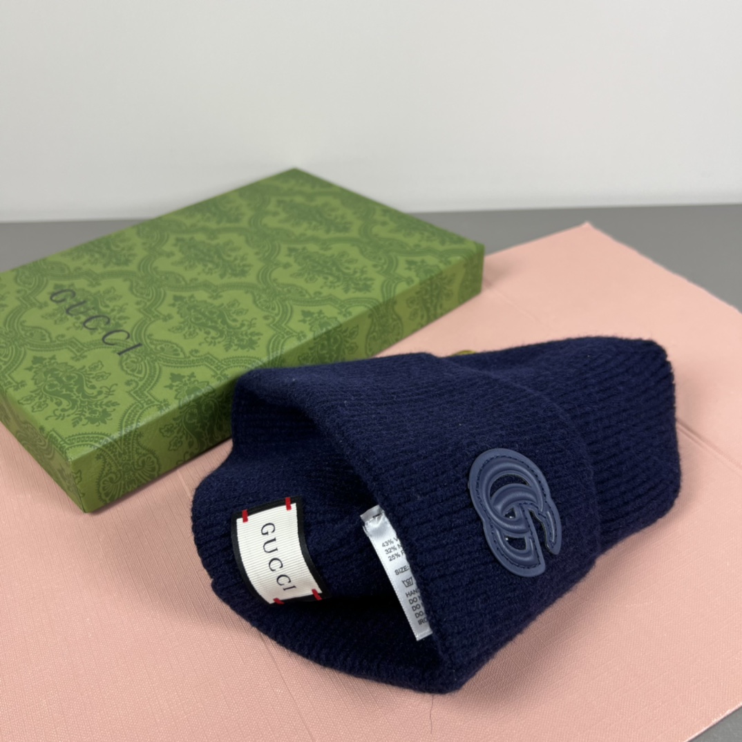 Gucci Cashmere Hat With Patch In Dark Blue - DesignerGu