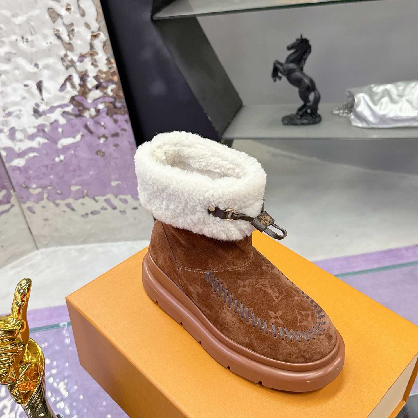 Louis Vuitton Cortina Ankle Boot   1AIUFE - DesignerGu