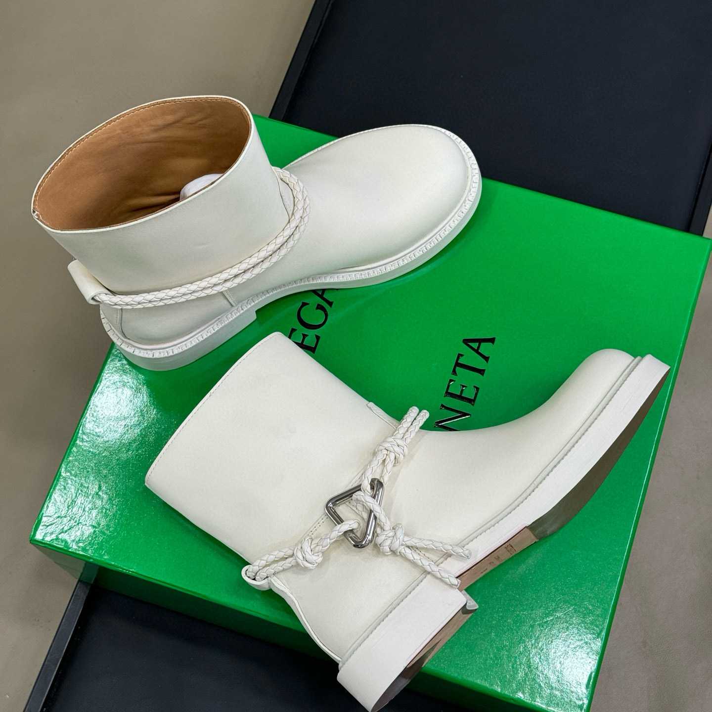 Bottega Veneta James Ankle Boot - DesignerGu