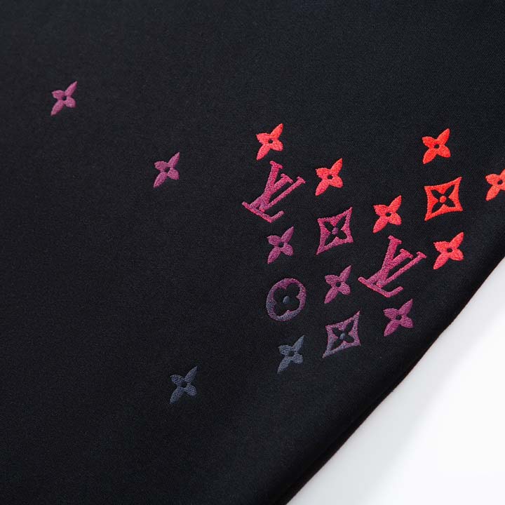 Louis Vuitton Monogram Sweatshirt - DesignerGu