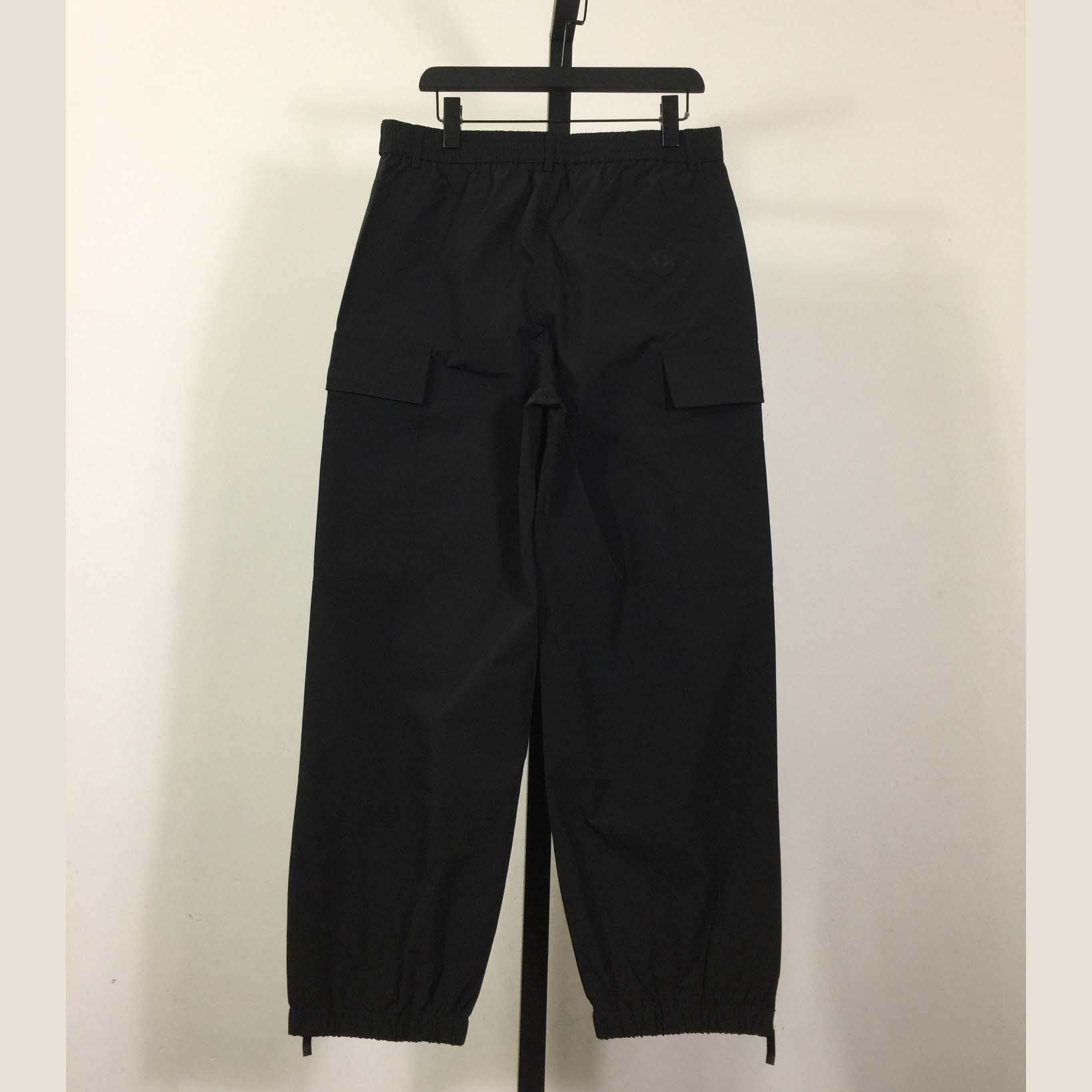 Moncler Trousers - DesignerGu