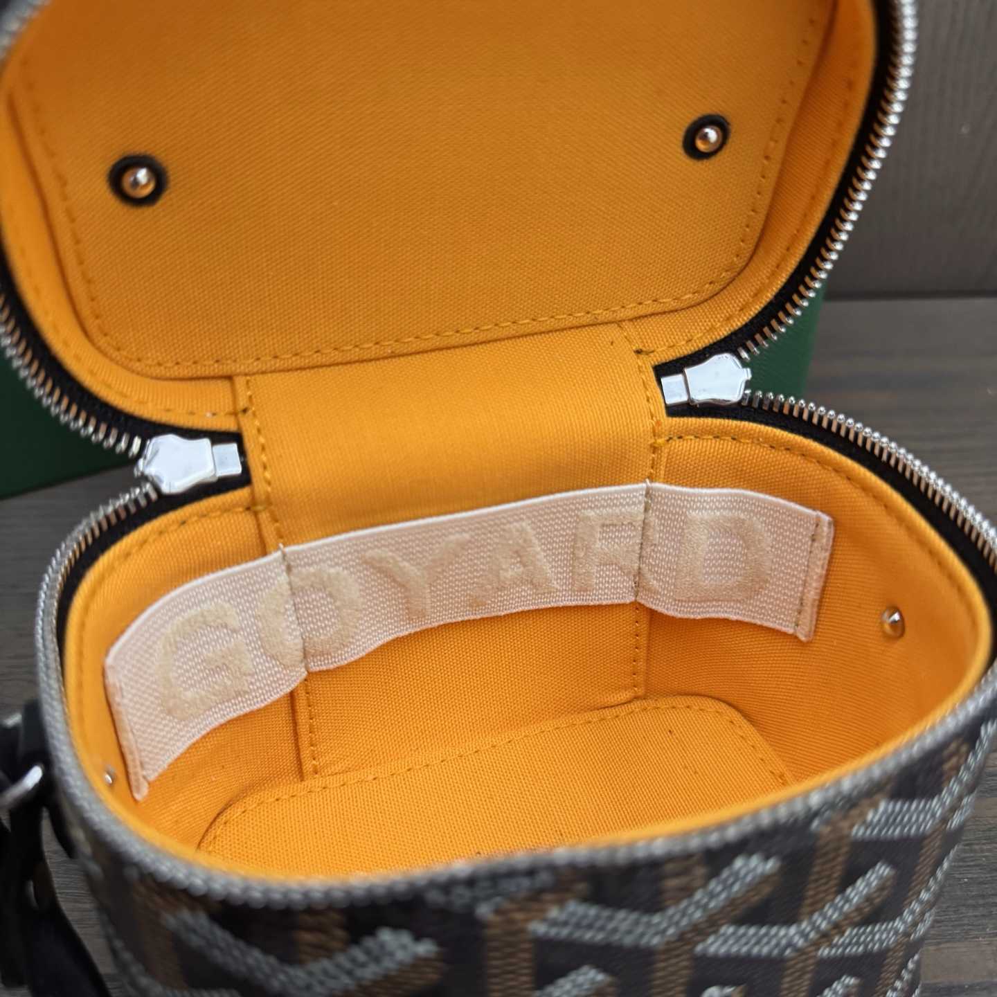 Goyard Muse Nano Vanity - DesignerGu