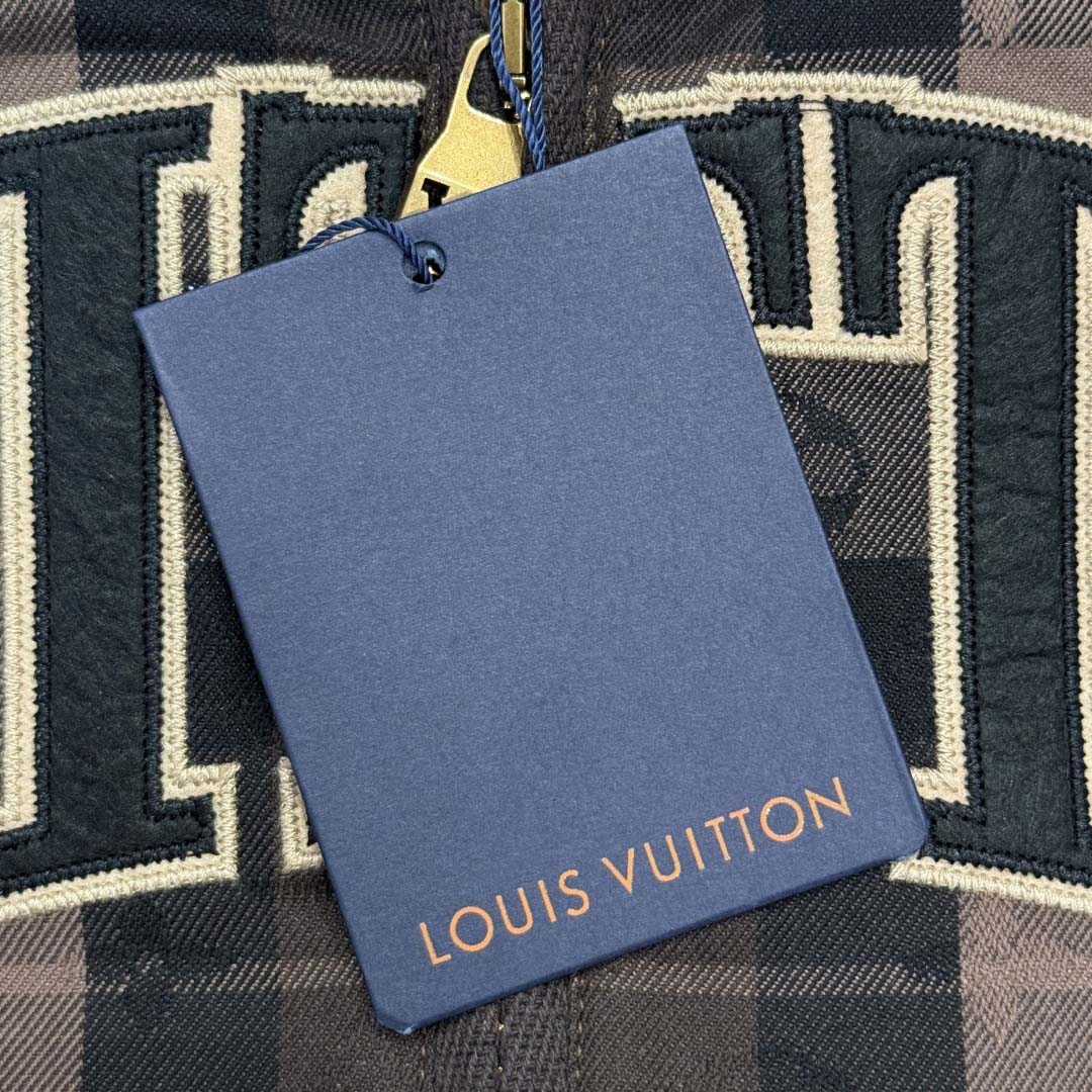 Louis Vuitton Tailored Hooded Blouson   1AIJQ7 - DesignerGu