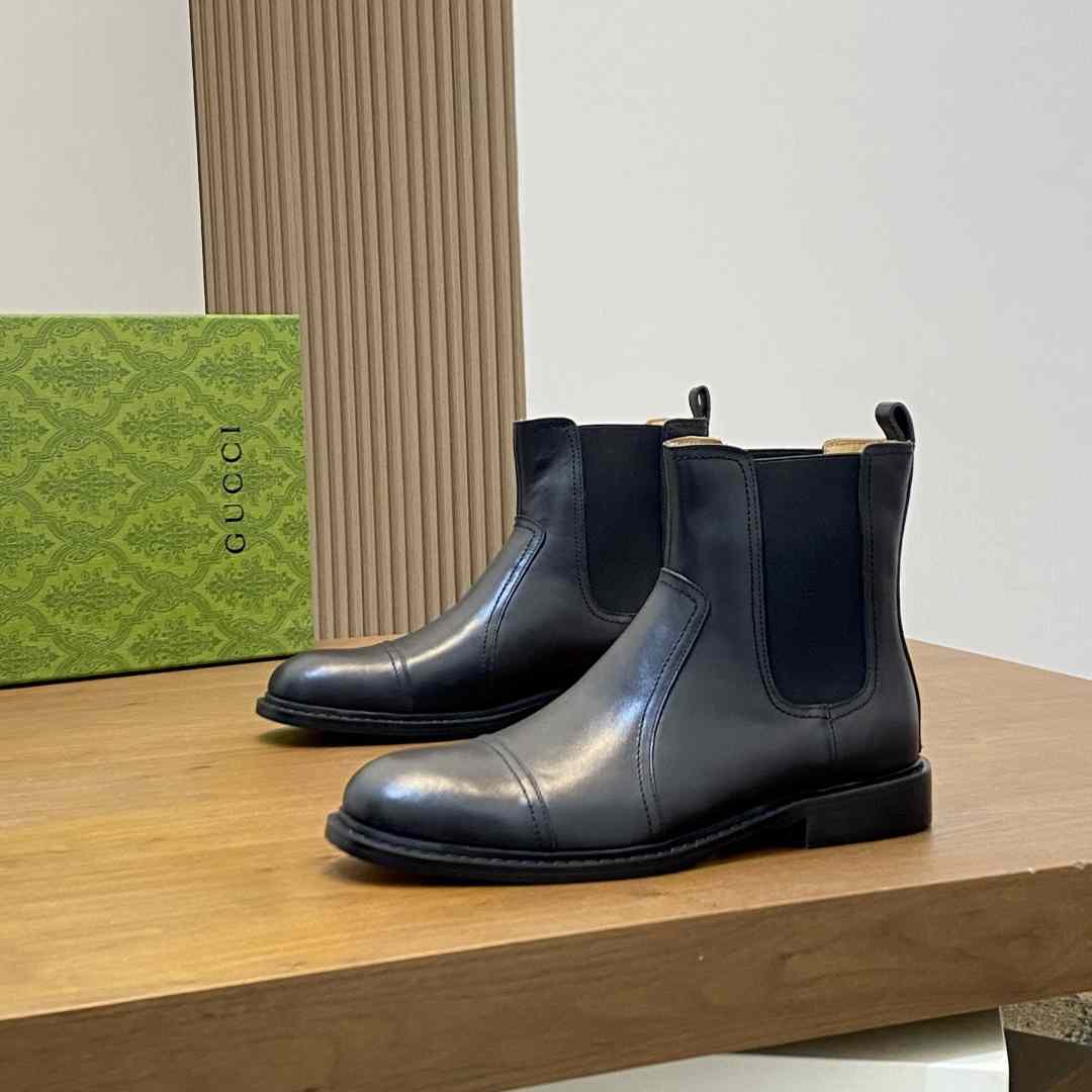 Gucci Leather Ankle Boots - DesignerGu