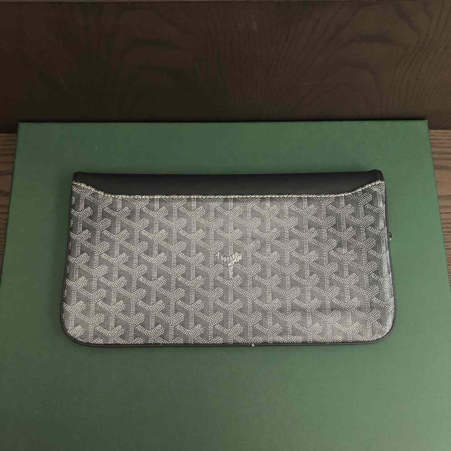 Goyard Sainte-Marie MM Clutch - DesignerGu
