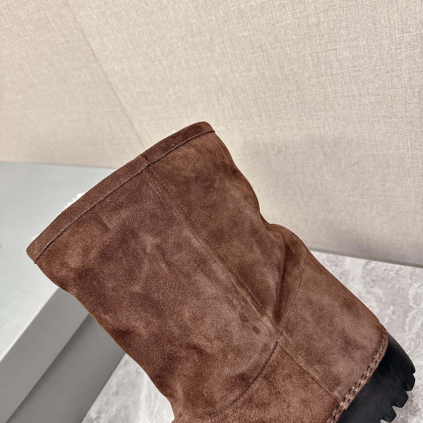 Balenciaga Alaska Fur High Boots - DesignerGu