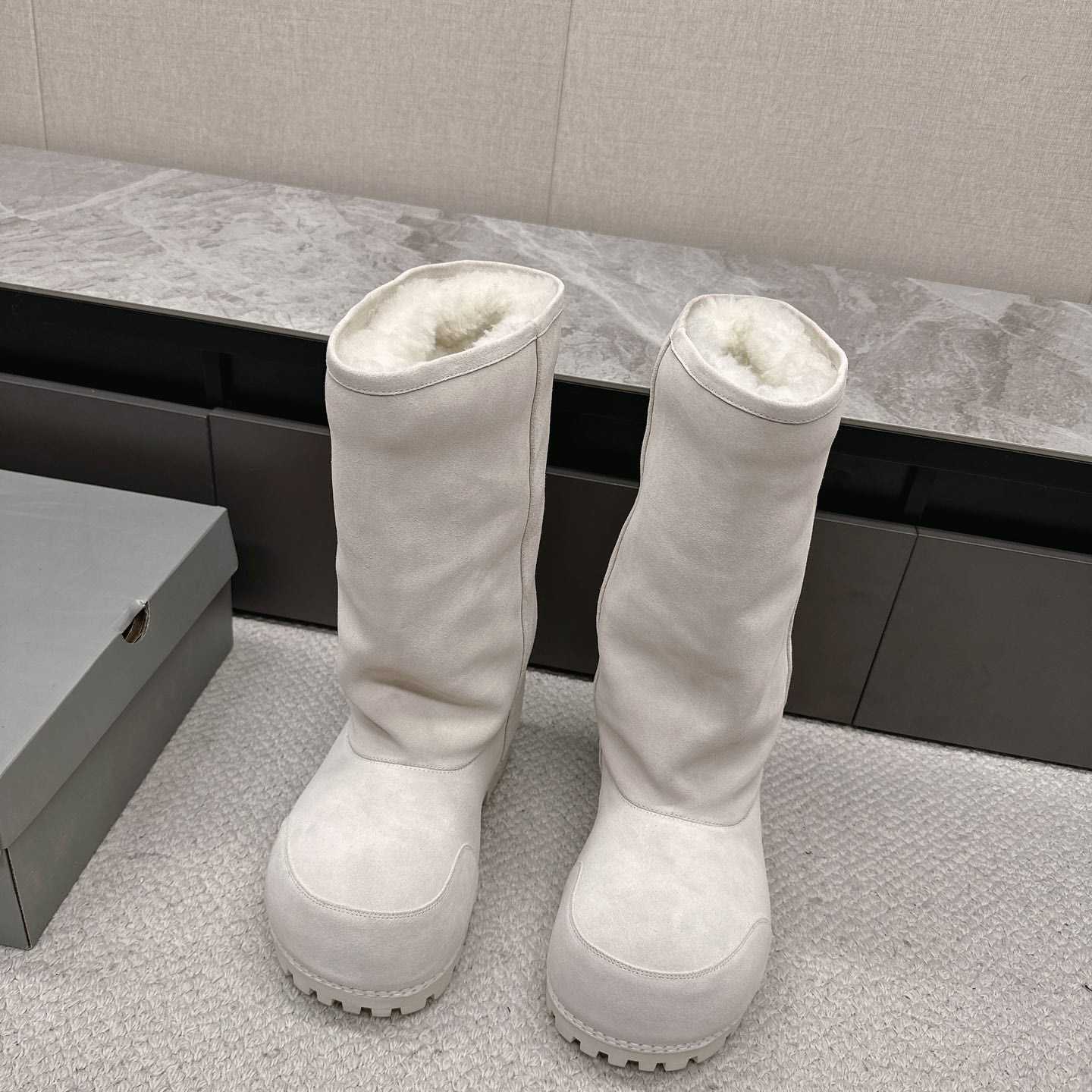 Balenciaga Alaska Fur High Boots - DesignerGu