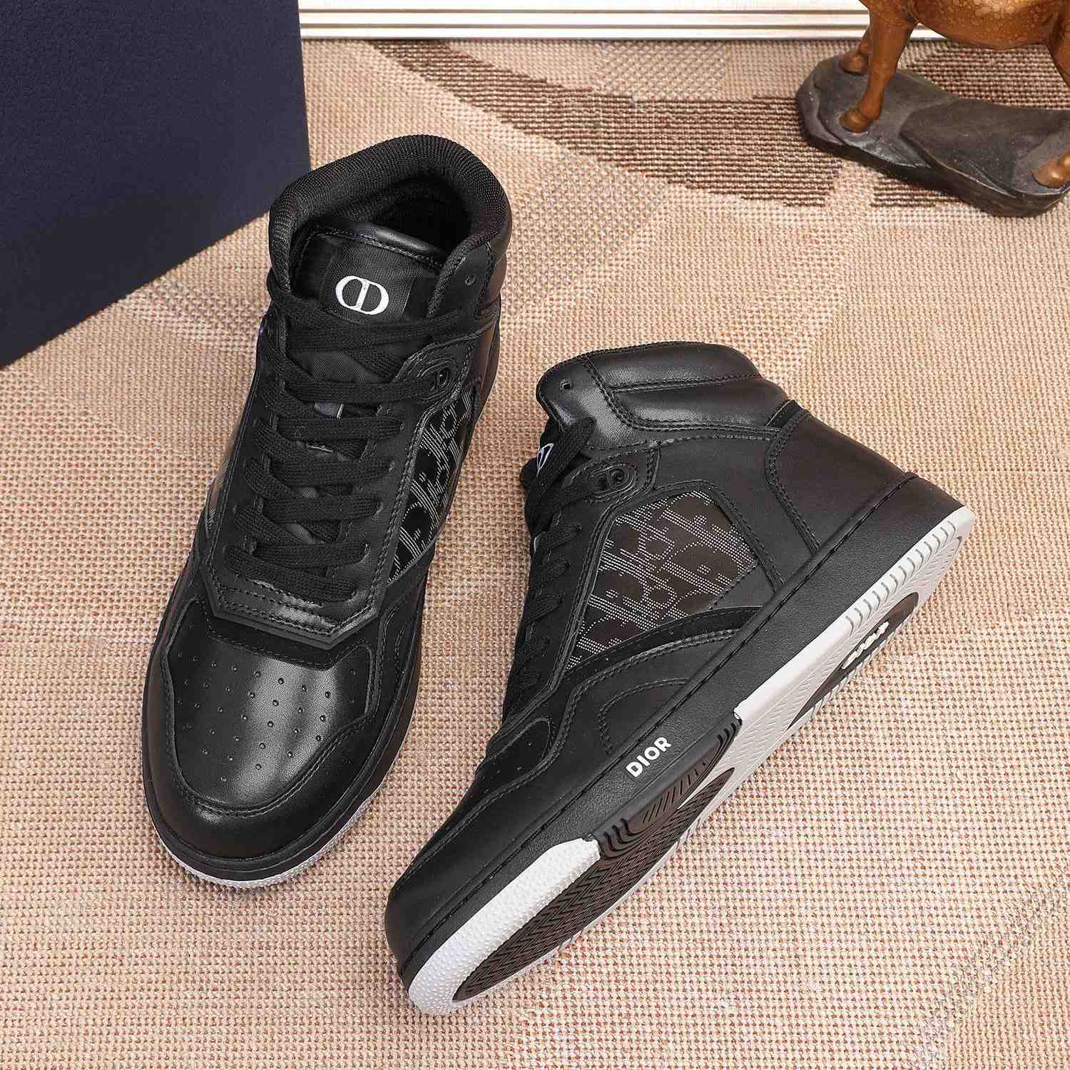 Dior B27 High-Top Sneakers - DesignerGu