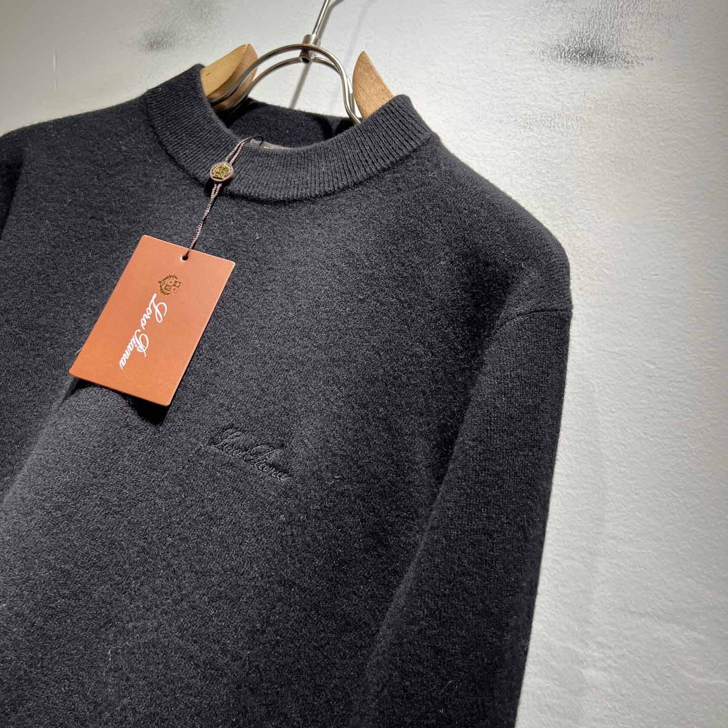 Loro Piana Classic Crewneck - DesignerGu