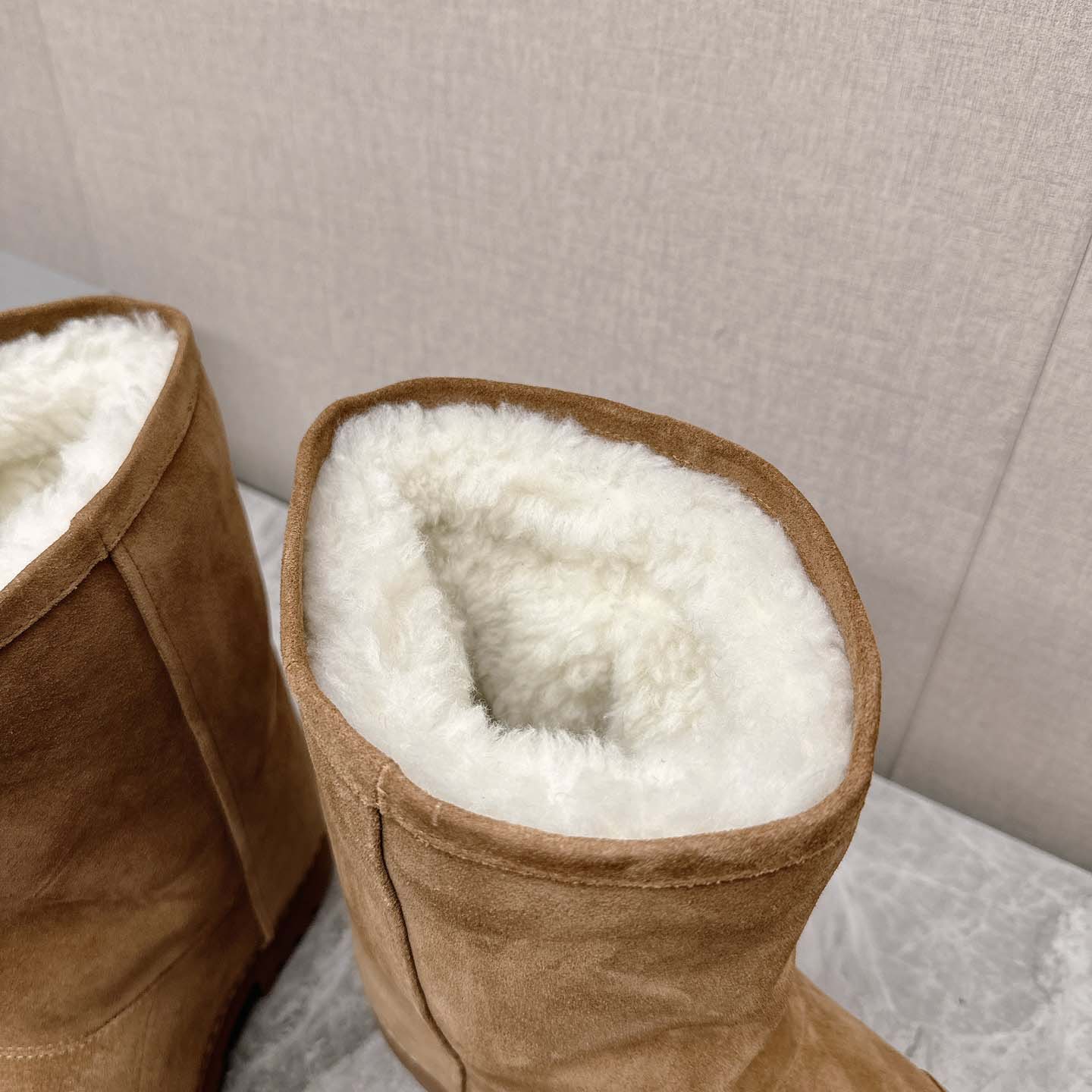 Balenciaga Alaska Fur High Boots - DesignerGu