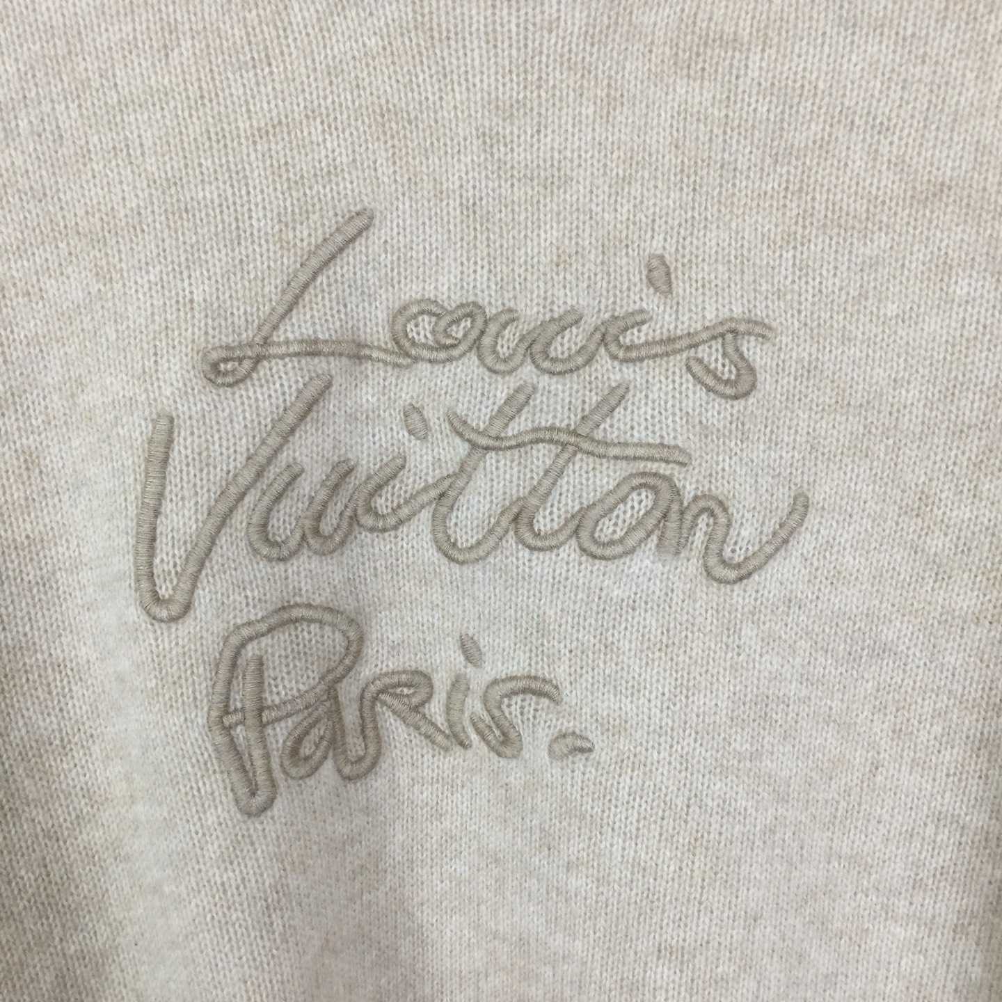 Louis Vuitton Cursive Signature Pullover   1AIOYJ - DesignerGu