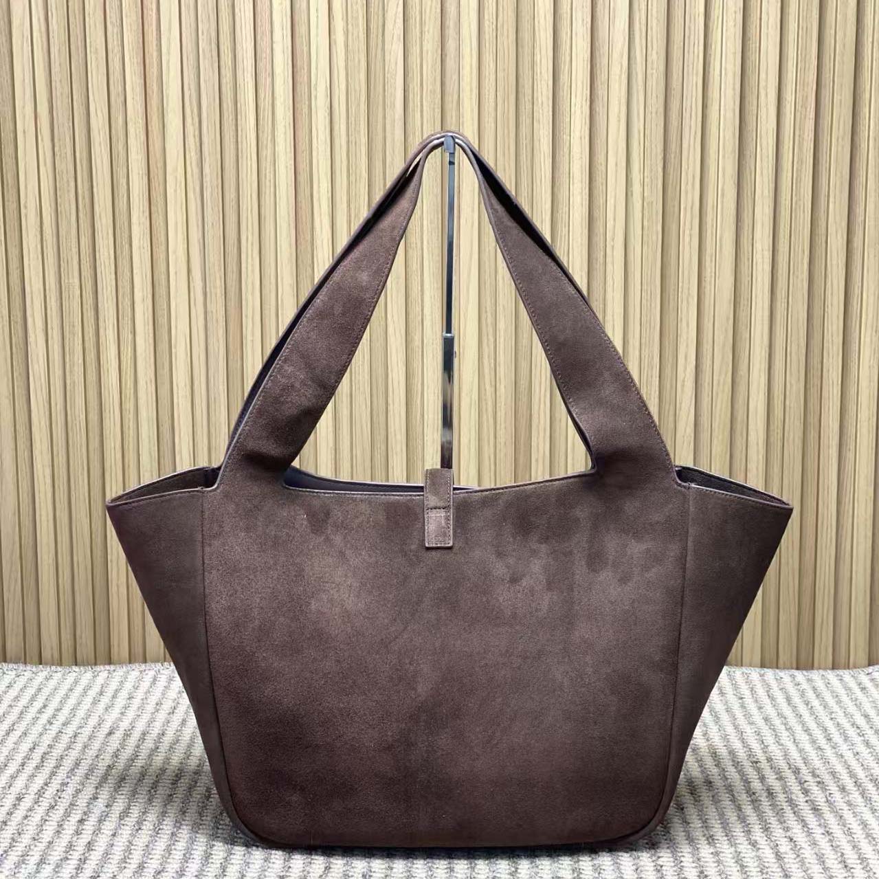 Saint Laurent LE 5 À 7 Bea In Suede - DesignerGu