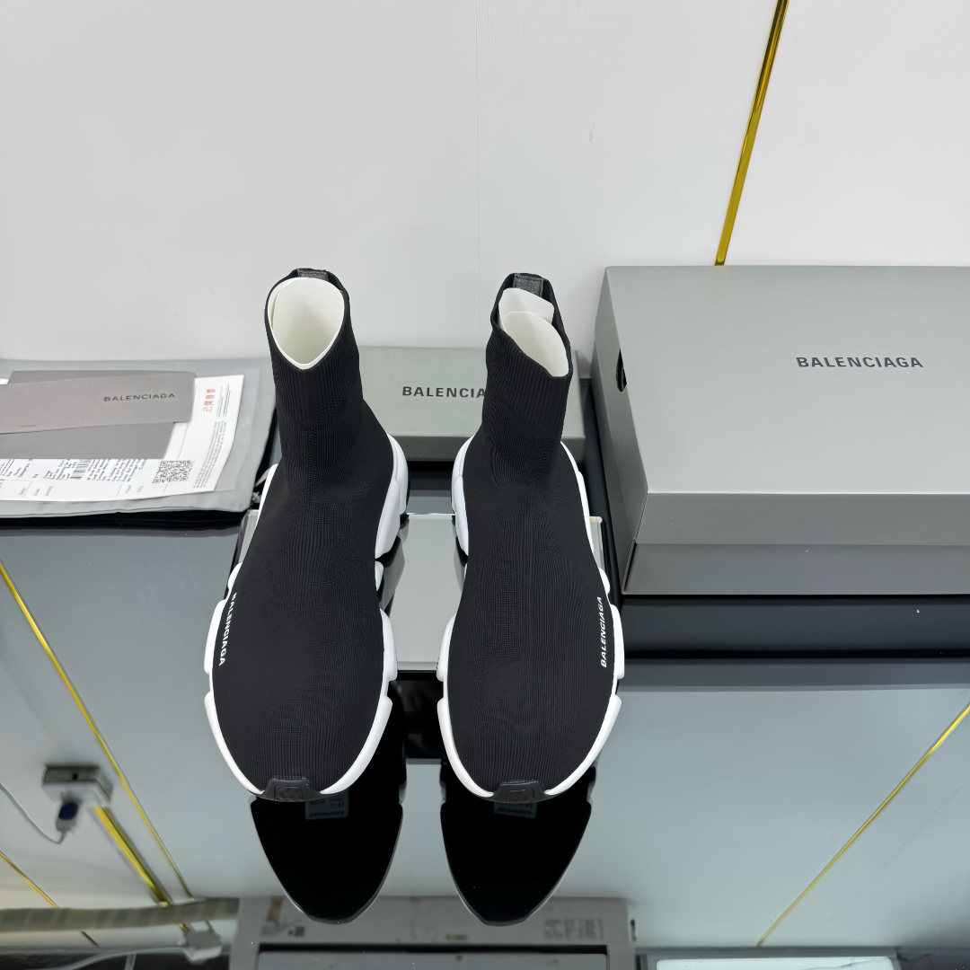 Balenciaga Speed Sneakers - DesignerGu