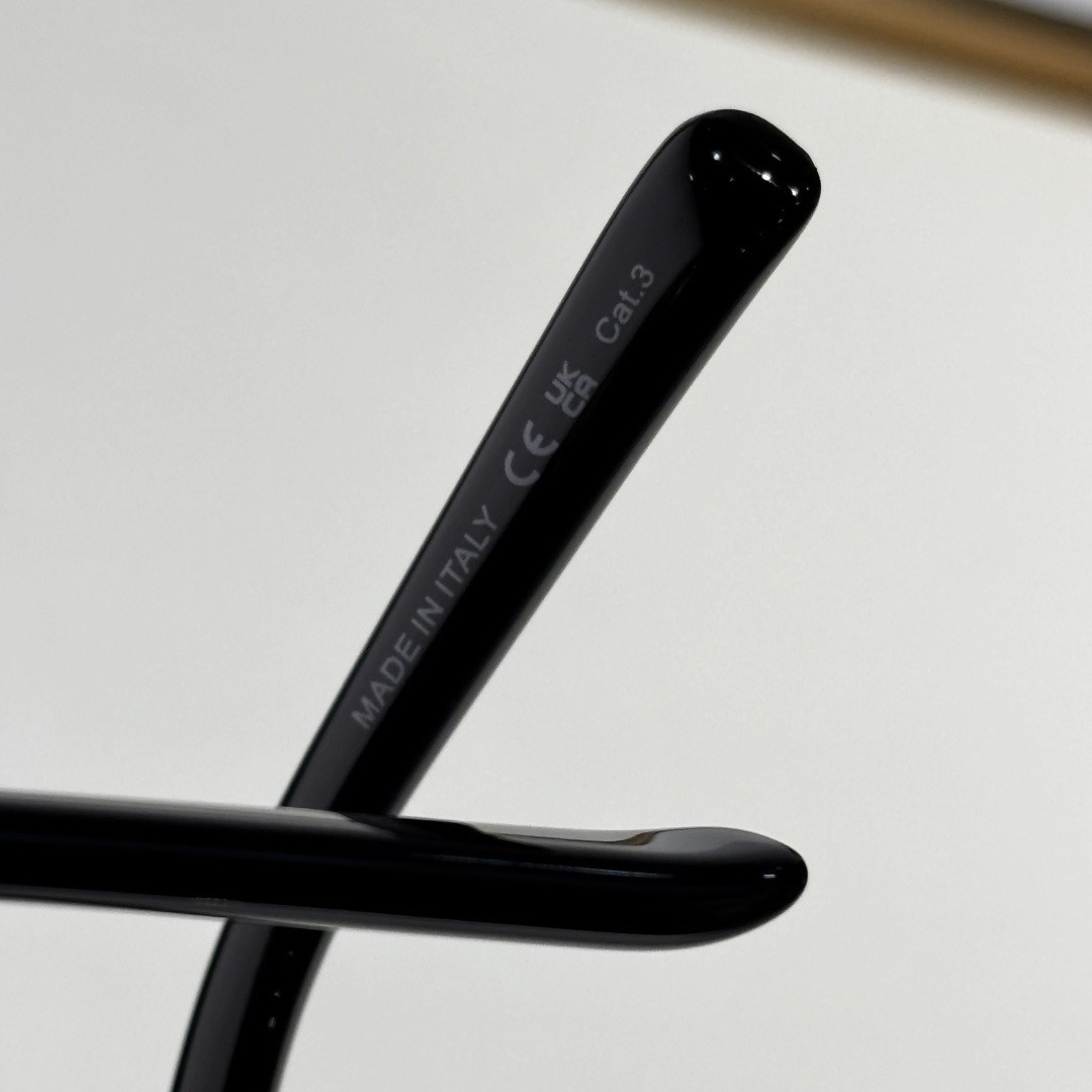 Saint Laurent SL545 Sunglasses   - DesignerGu