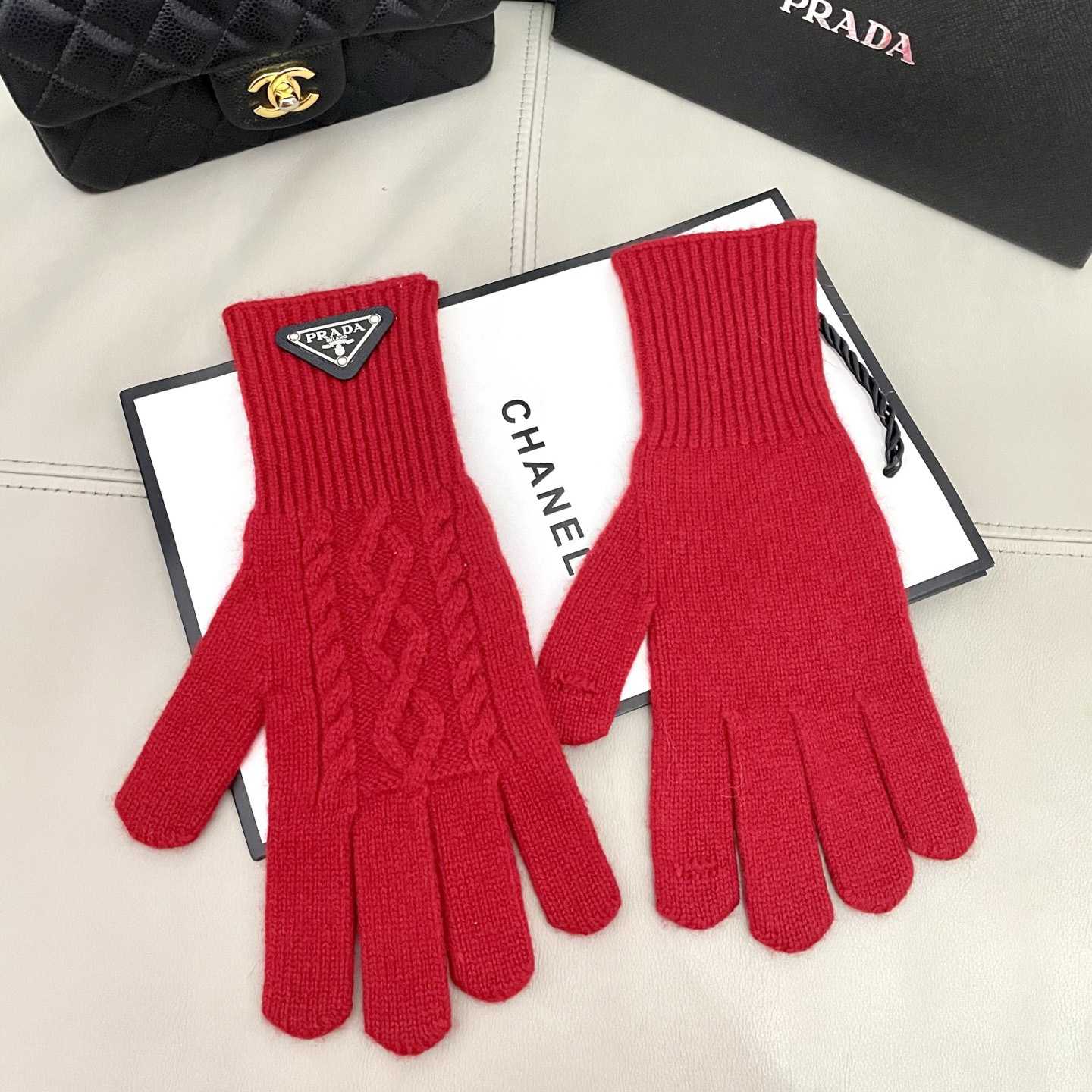 Prada Gloves - DesignerGu