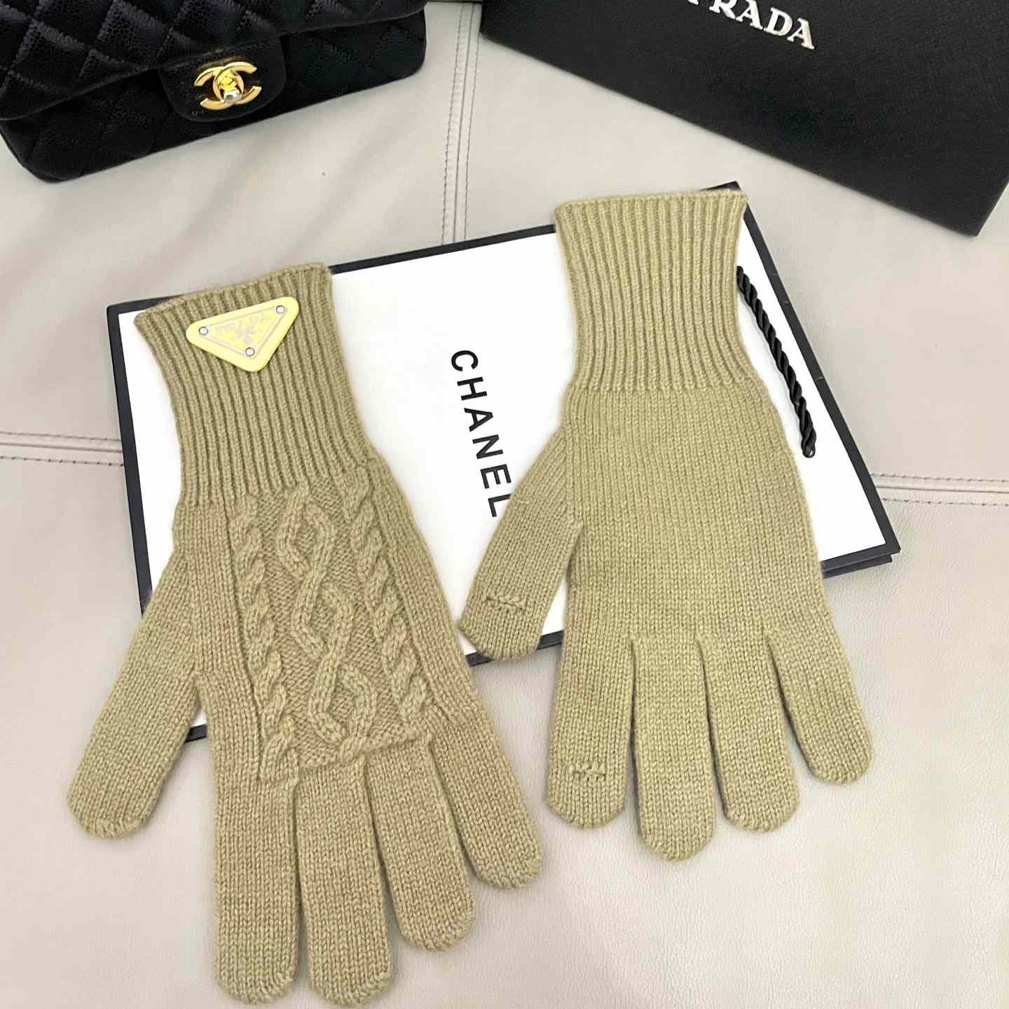 Prada Gloves - DesignerGu