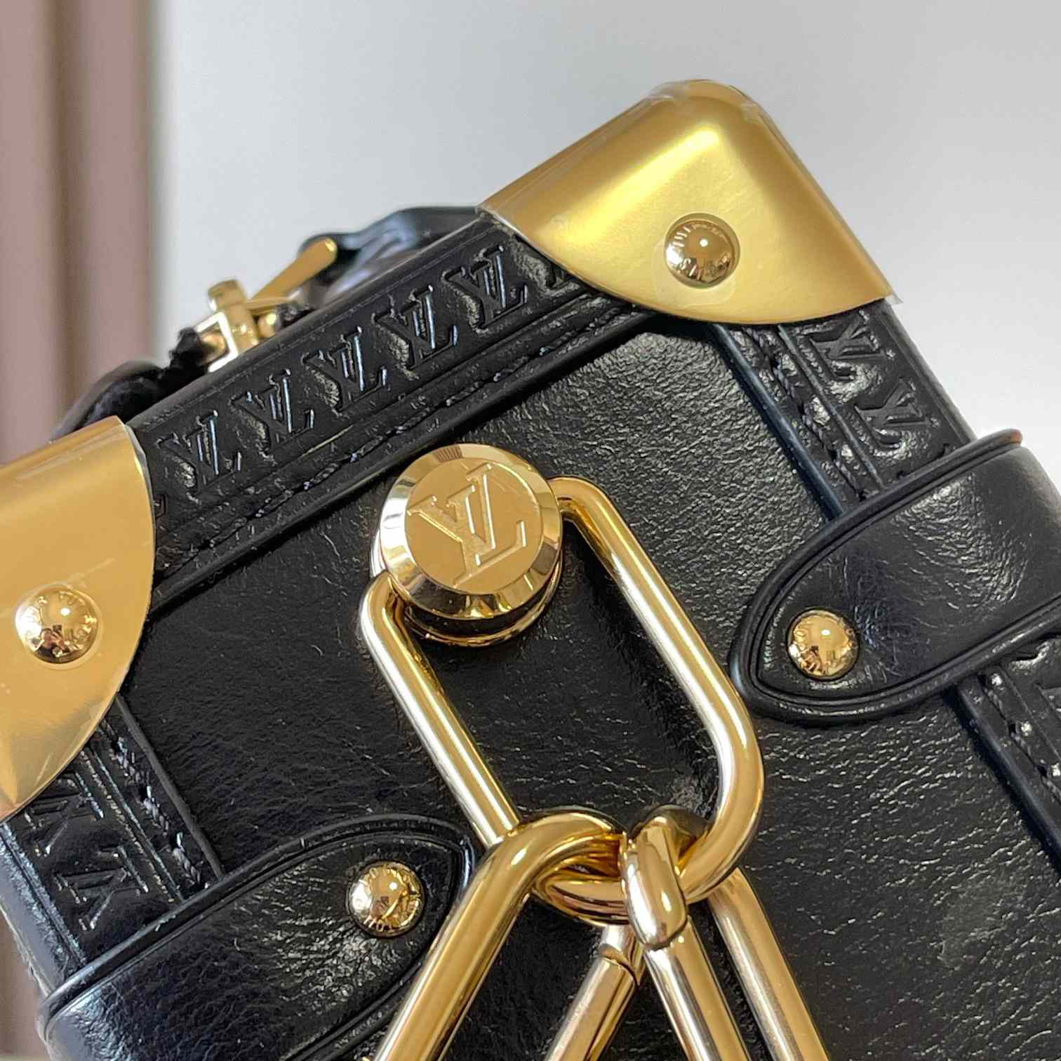 Louis Vuitton Side Trunk MM   M27036 - DesignerGu