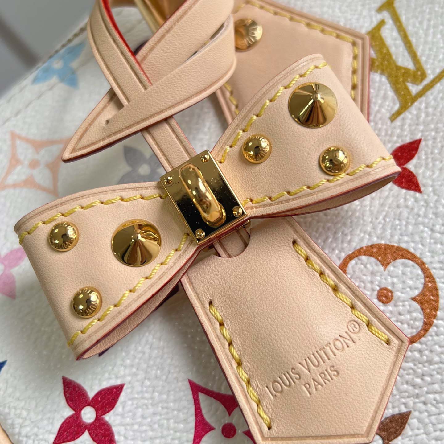 Louis Vuitton Speedy Soft 30     M27789  - DesignerGu