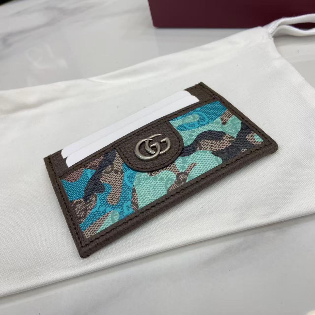 Gucci GG Card Case - DesignerGu