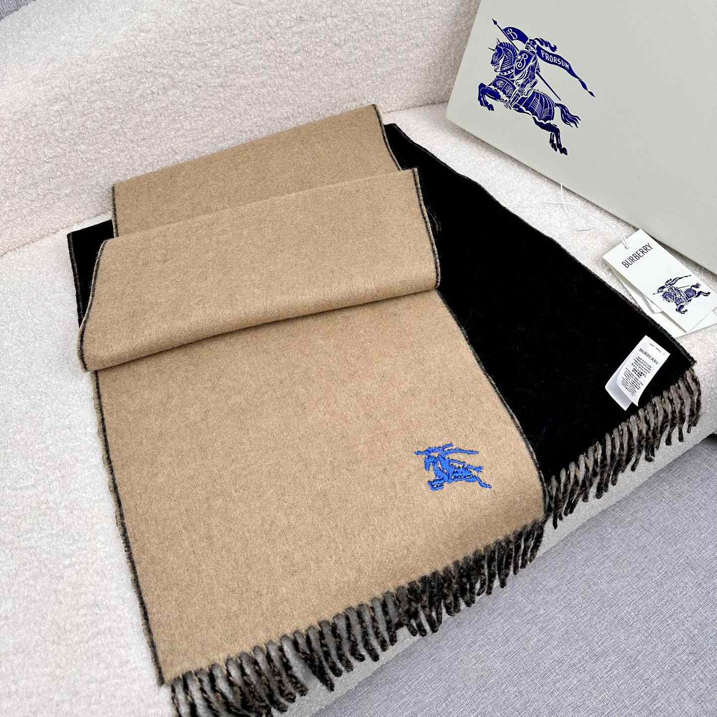 Burberry Reversible Cashmere Scarf - DesignerGu