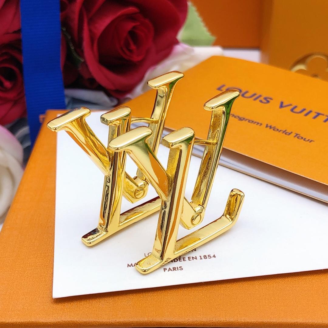 Louis Vuitton Macro LV Earrings - DesignerGu