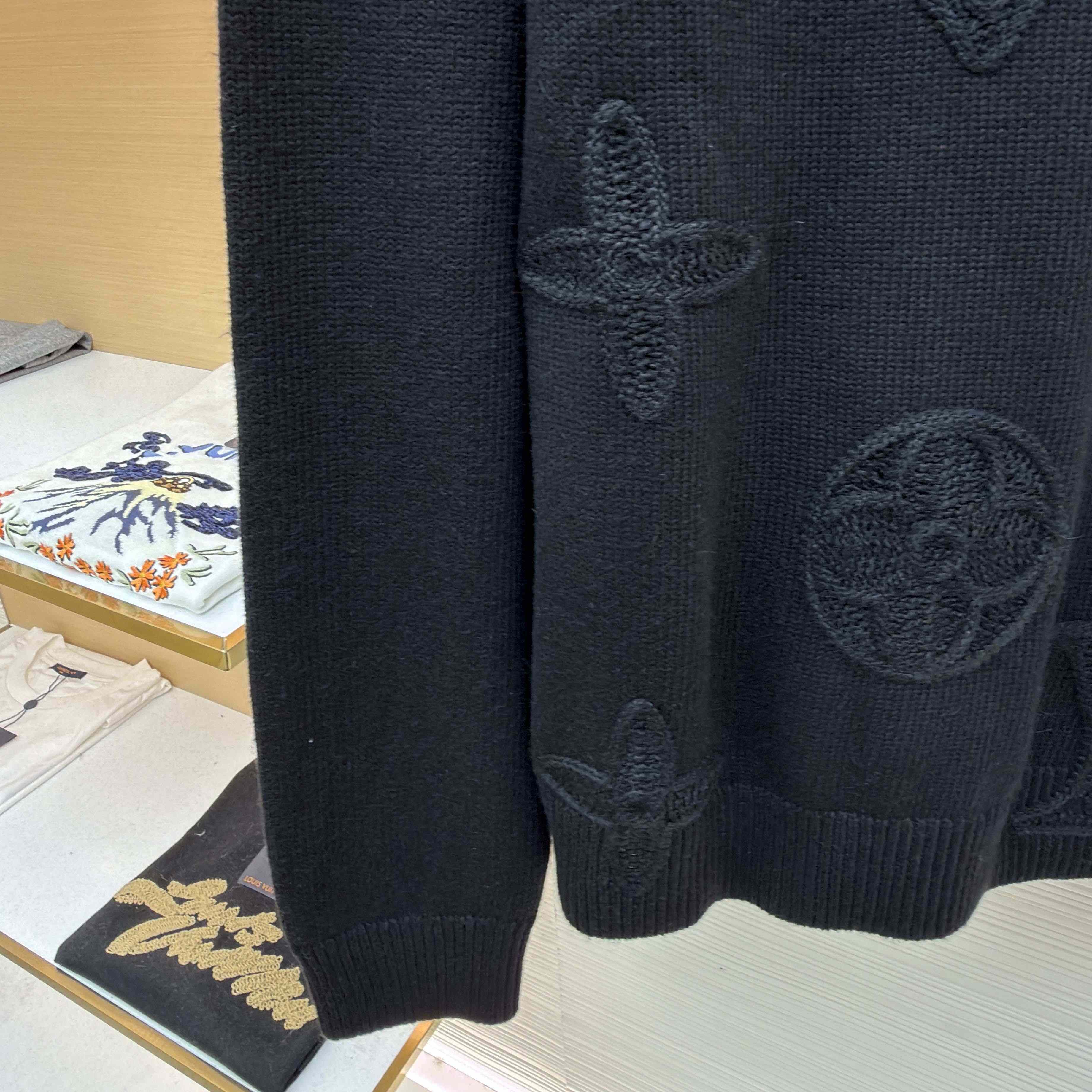 Louis Vuitton Embellished Knitted Crewneck  - DesignerGu