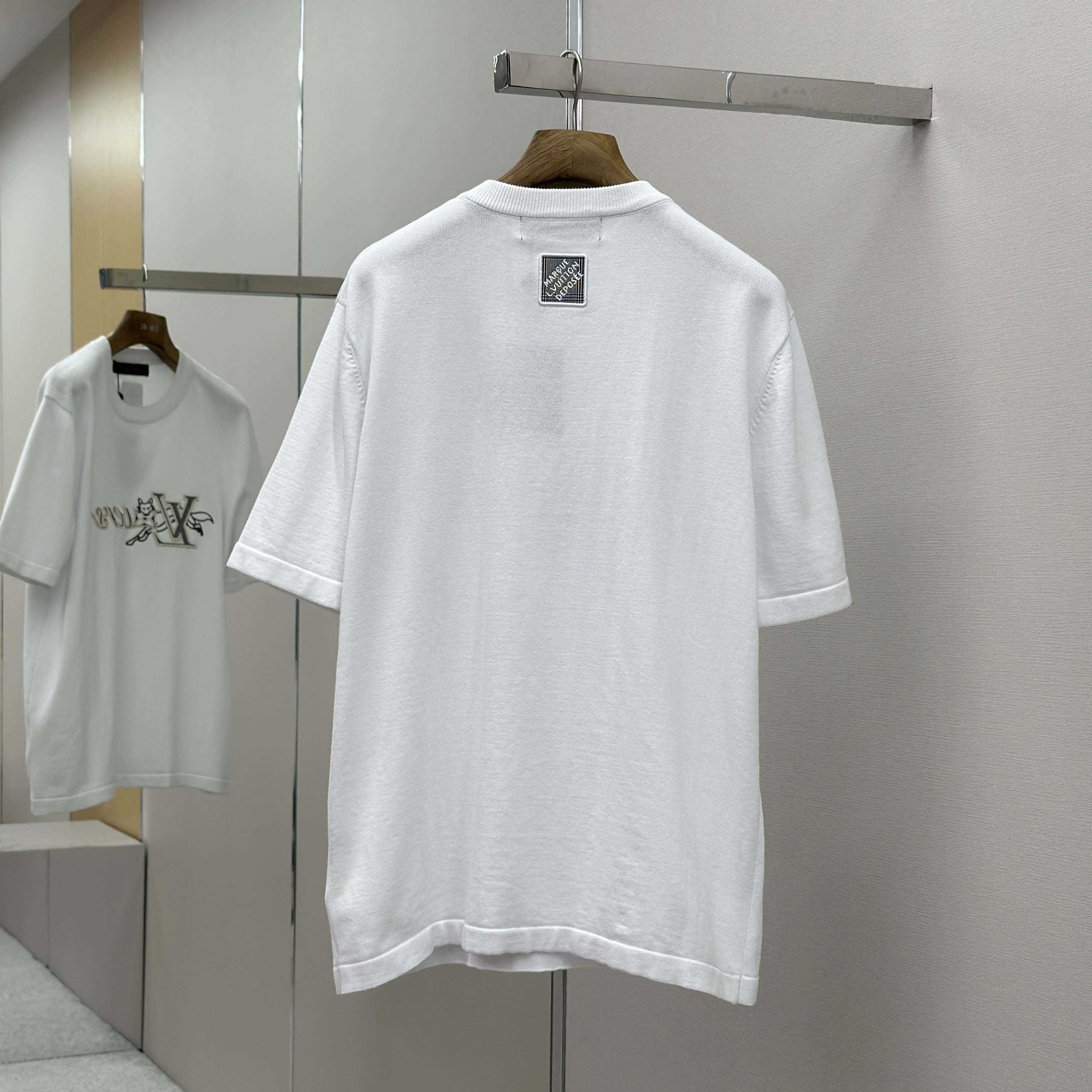 Louis Vuitton Short-Sleeved Crewneck   - DesignerGu