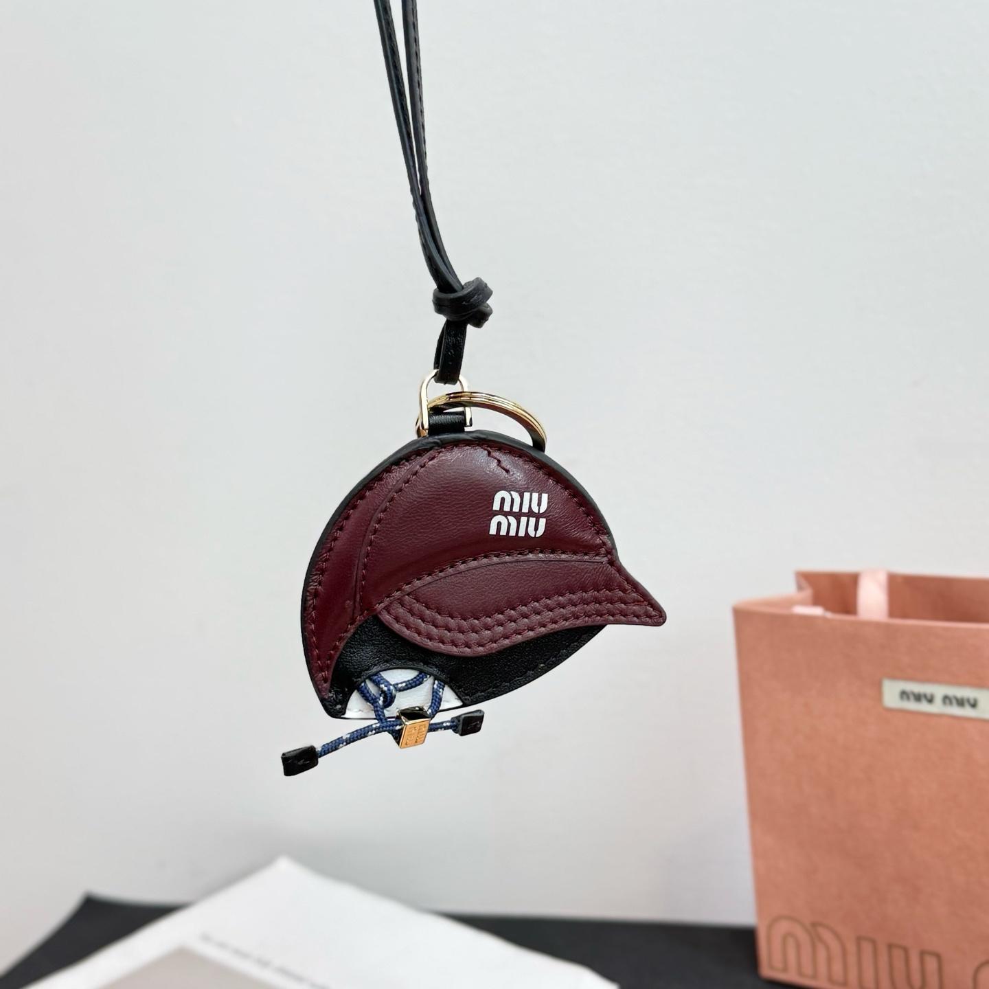 Miu Miu Leather Key Ring Trick - DesignerGu