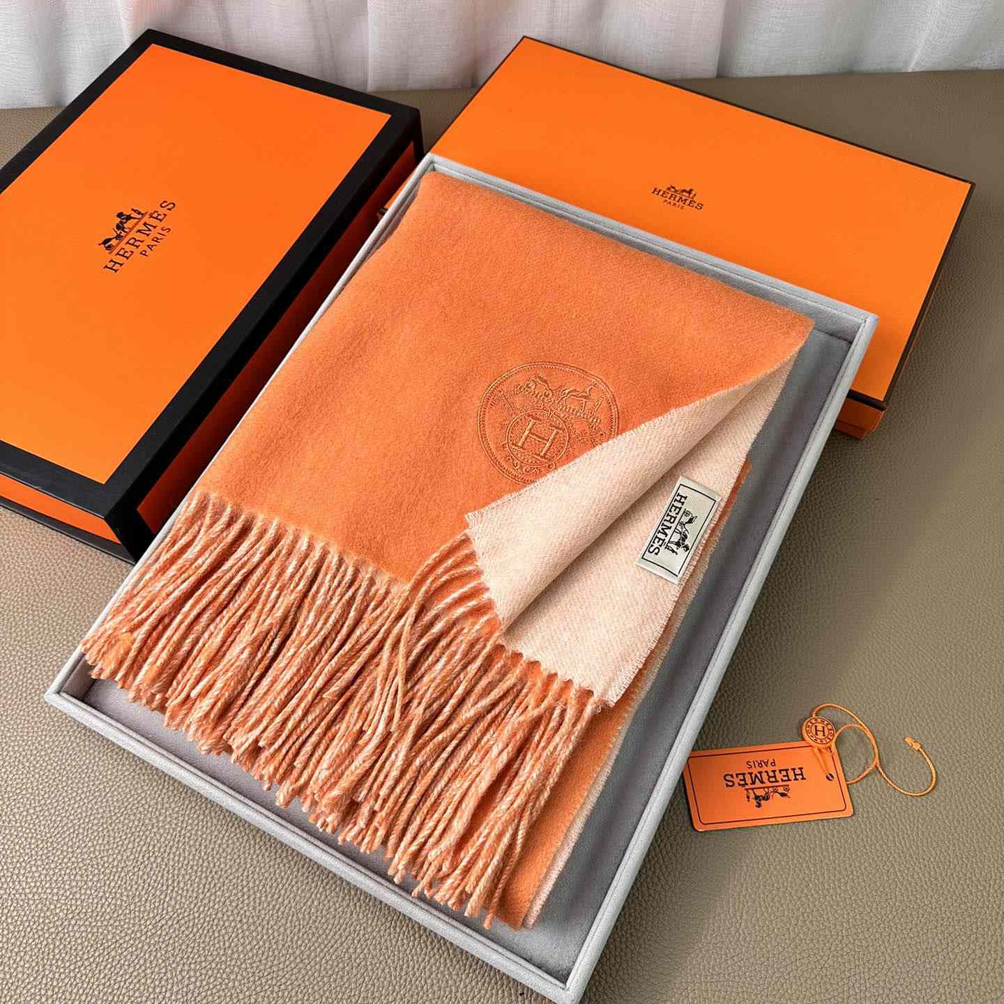 Hermès double-sided cashwool scarf - DesignerGu