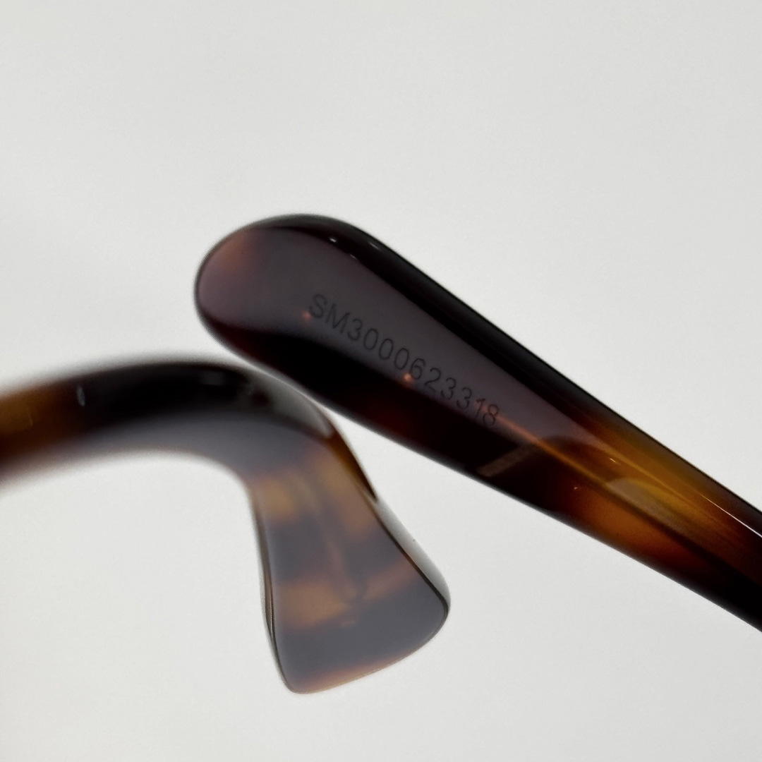 Tom Ford TF884 Sunglasses - DesignerGu