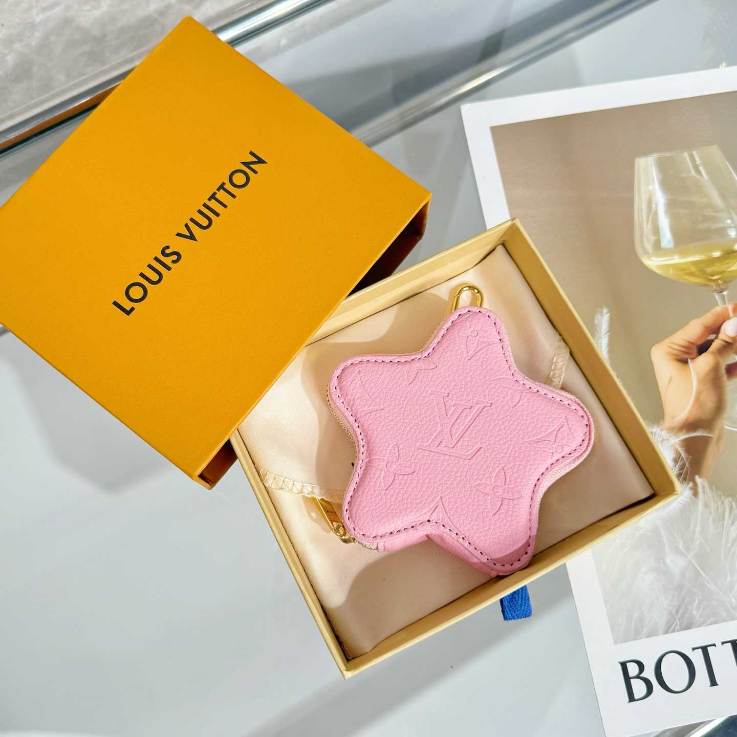 Louis Vuitton Spark Coin Purse Monogram Empreinte Leather  - DesignerGu