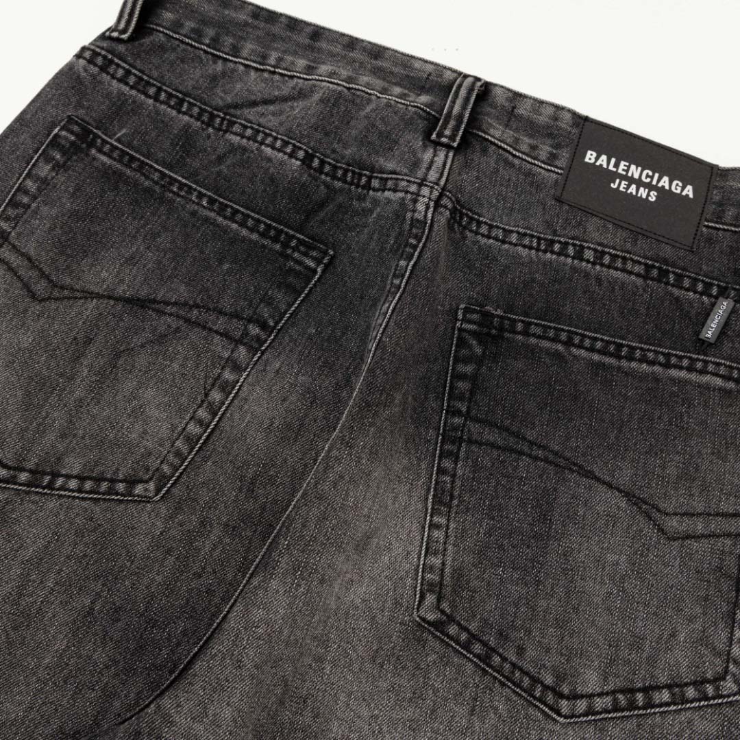 Balenciaga Jeans - DesignerGu