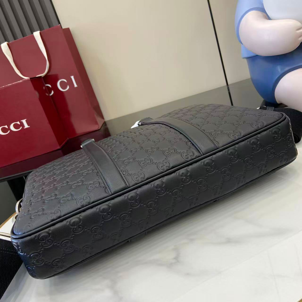 Gucci  GG Emblem Large Briefcase 850222 - DesignerGu