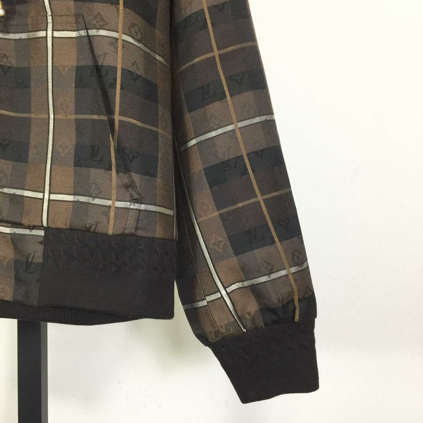 Louis Vuitton Tailored Hooded Blouson   1AIJQ7 - DesignerGu