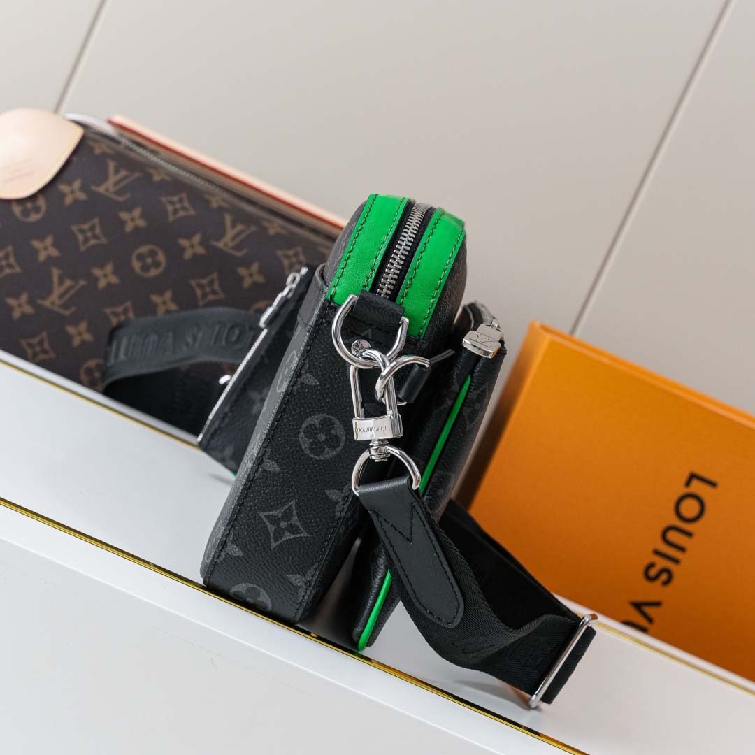 Louis Vuitton Trio Messenger bag  M26052 - DesignerGu