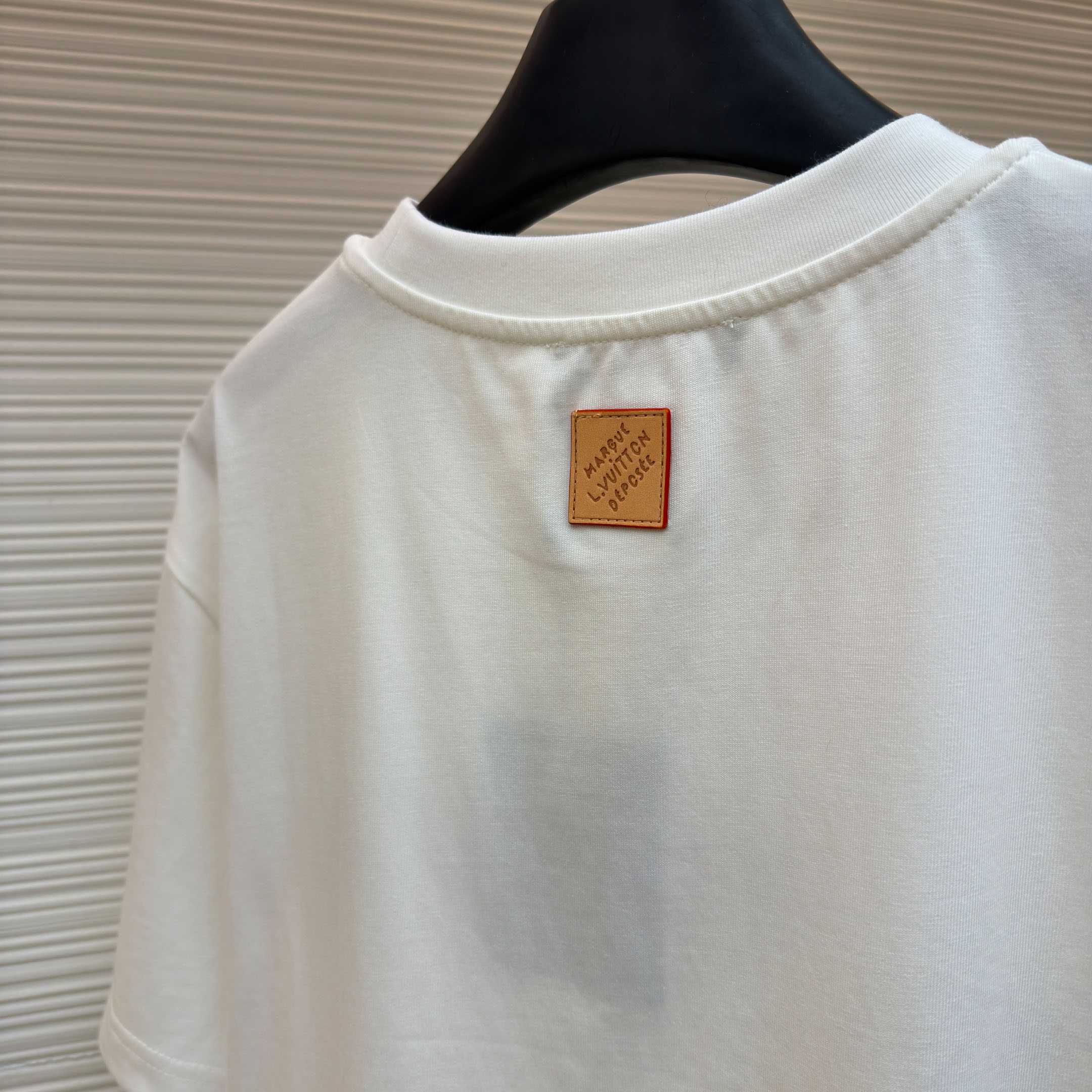 Louis Vuitton x The Darjeeling Limited Embroidered Short-Sleeved Crewneck 1AJVQO - DesignerGu