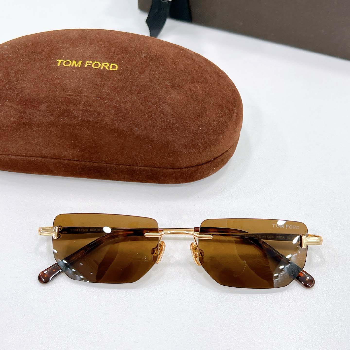 Tom Ford FT1355 Sunglasses - DesignerGu