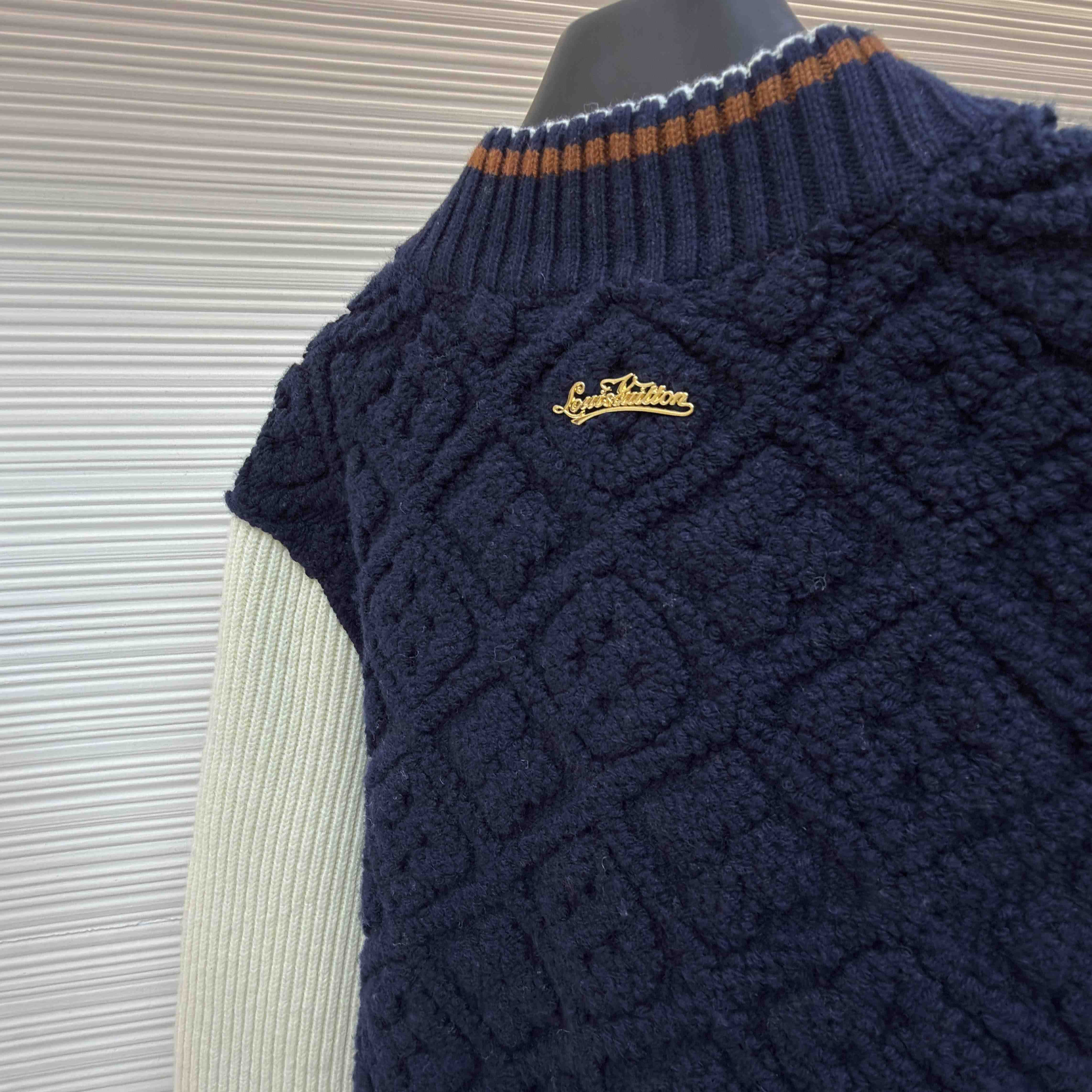 Louis Vuitton Monogram Toweling Varsity Jacket    1AIQFO - DesignerGu