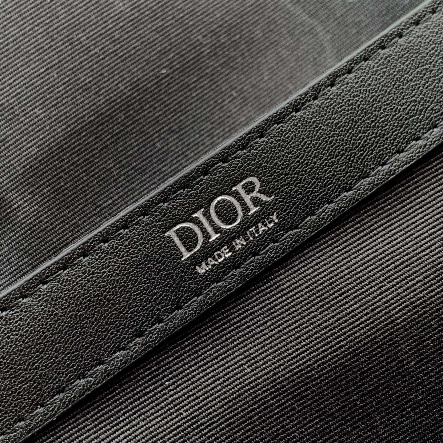Dior Trek Messenger Bag - DesignerGu