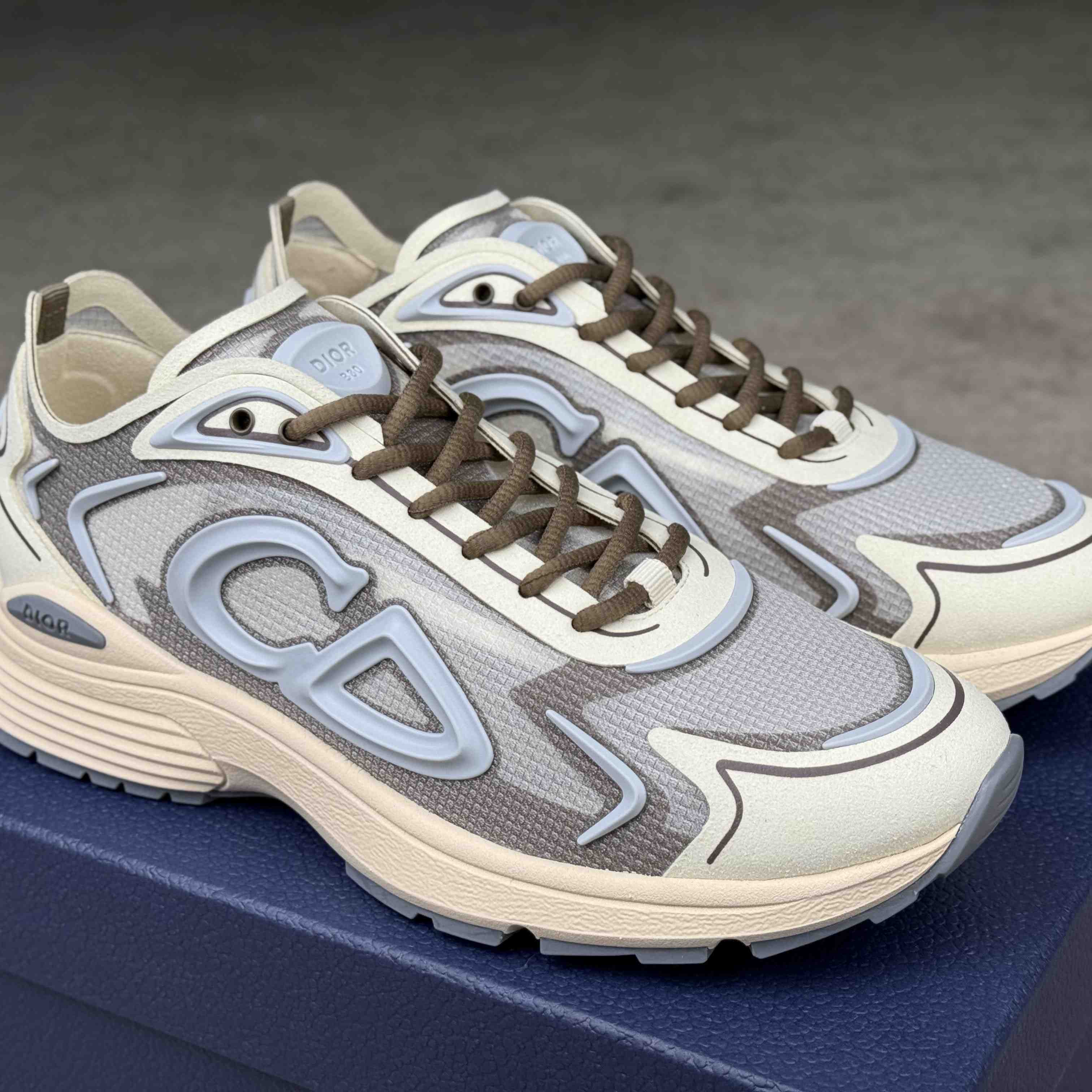 Dior B30 Countdown Tech Sneaker - DesignerGu